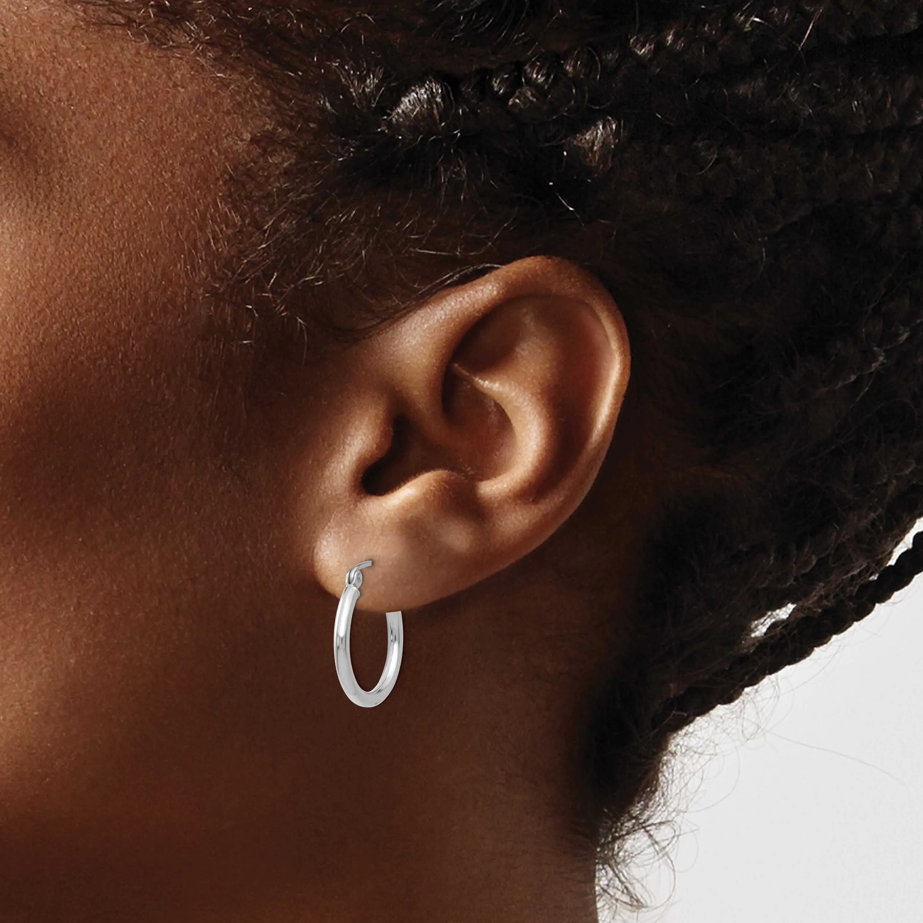 10k White Gold Polished 2MM Round Hoop Earrings