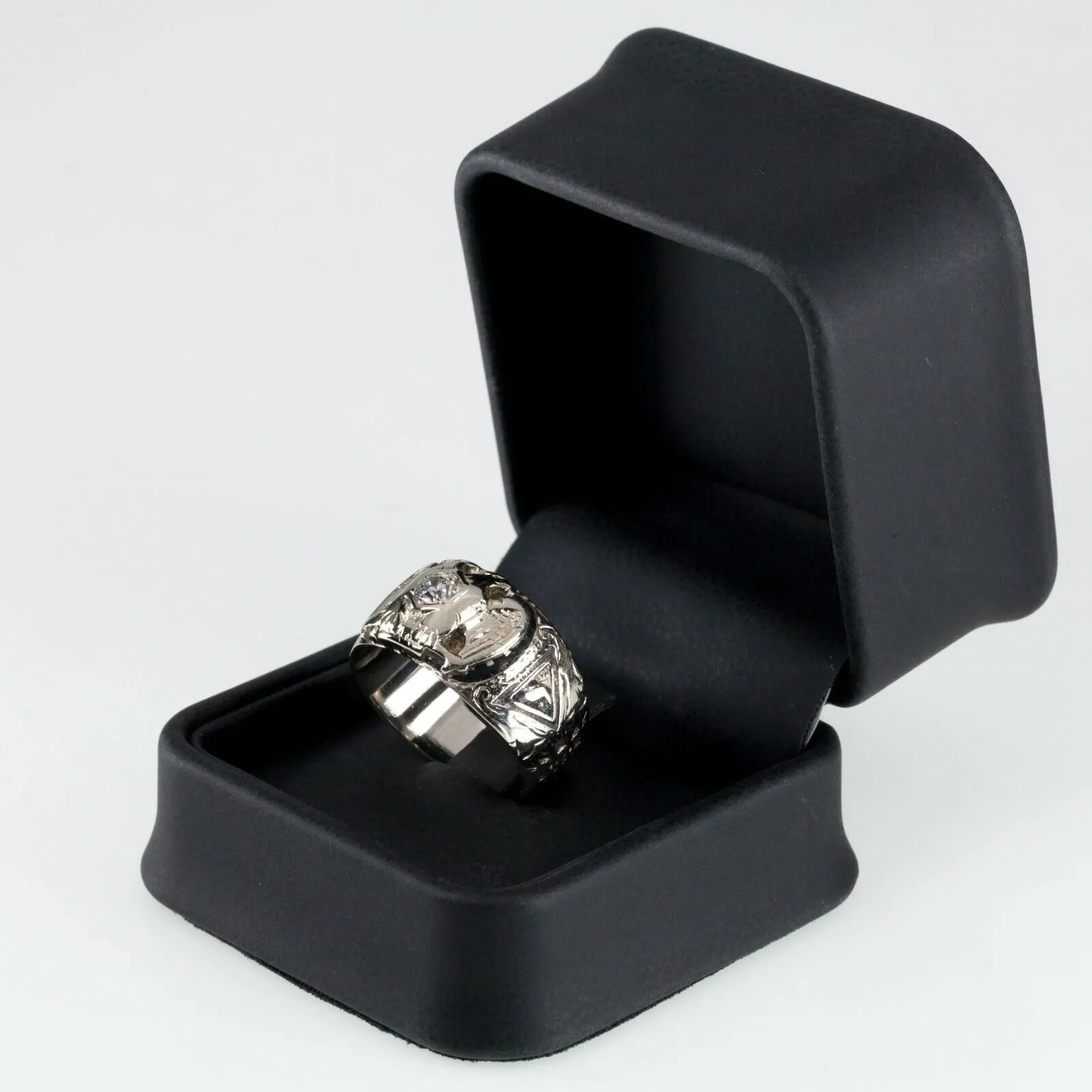 14k White Gold 32nd Degree Mason Eagle Diamond Ring with Enamel Size 11.5