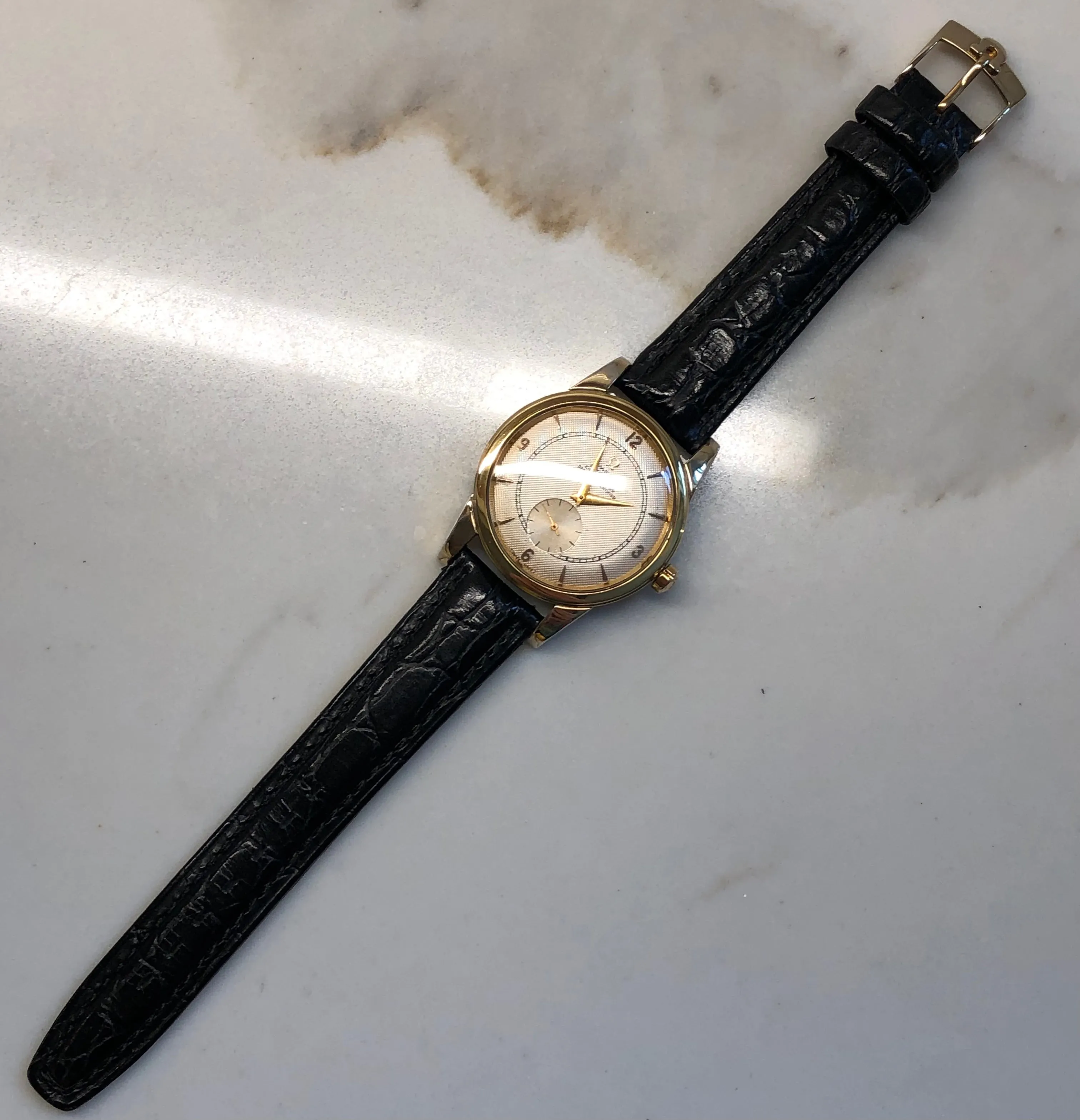 1947 Omega 2493-1 Chronometer Gold Cap Waffle Dial Caliber 333 Automatic Dress 36mm Wristwatch