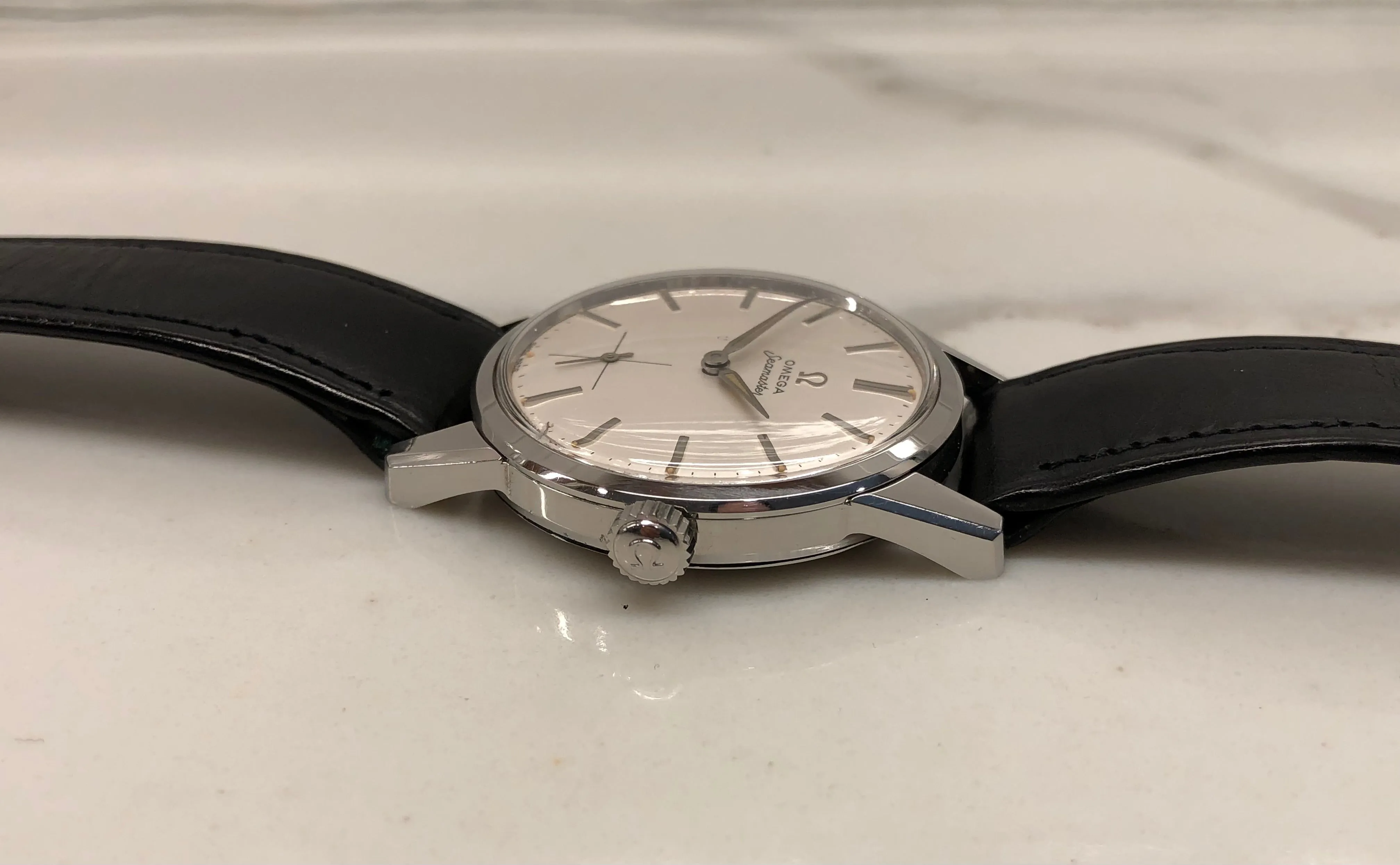 1950s Omega Seamaster Stainless Steel Dress Watch Manual 35mm Wristwatch