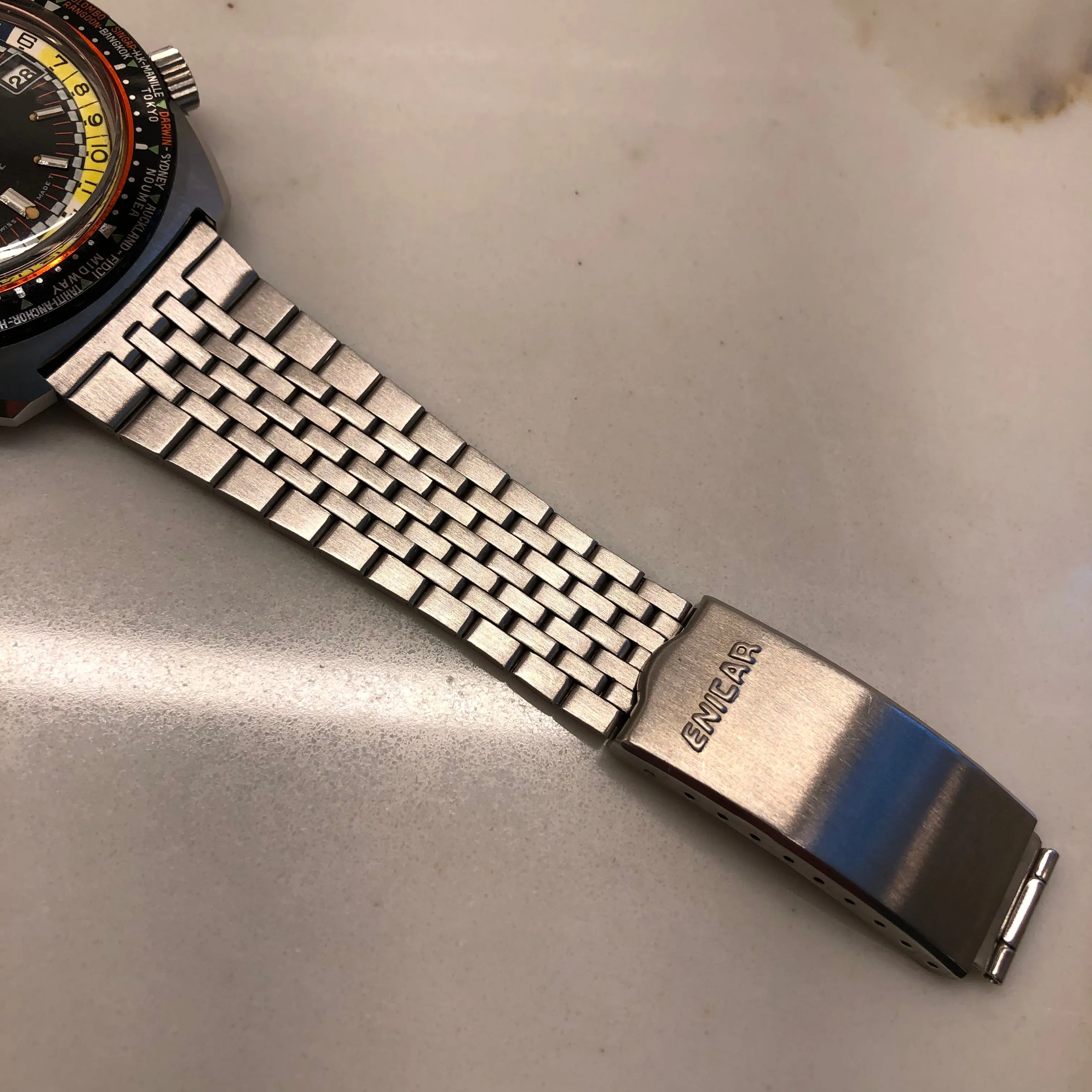 1960s Enicar Sherpa Guide 600 GMT World Time 166-35-04 43mm Vintage Automatic Wristwatch Old Stock