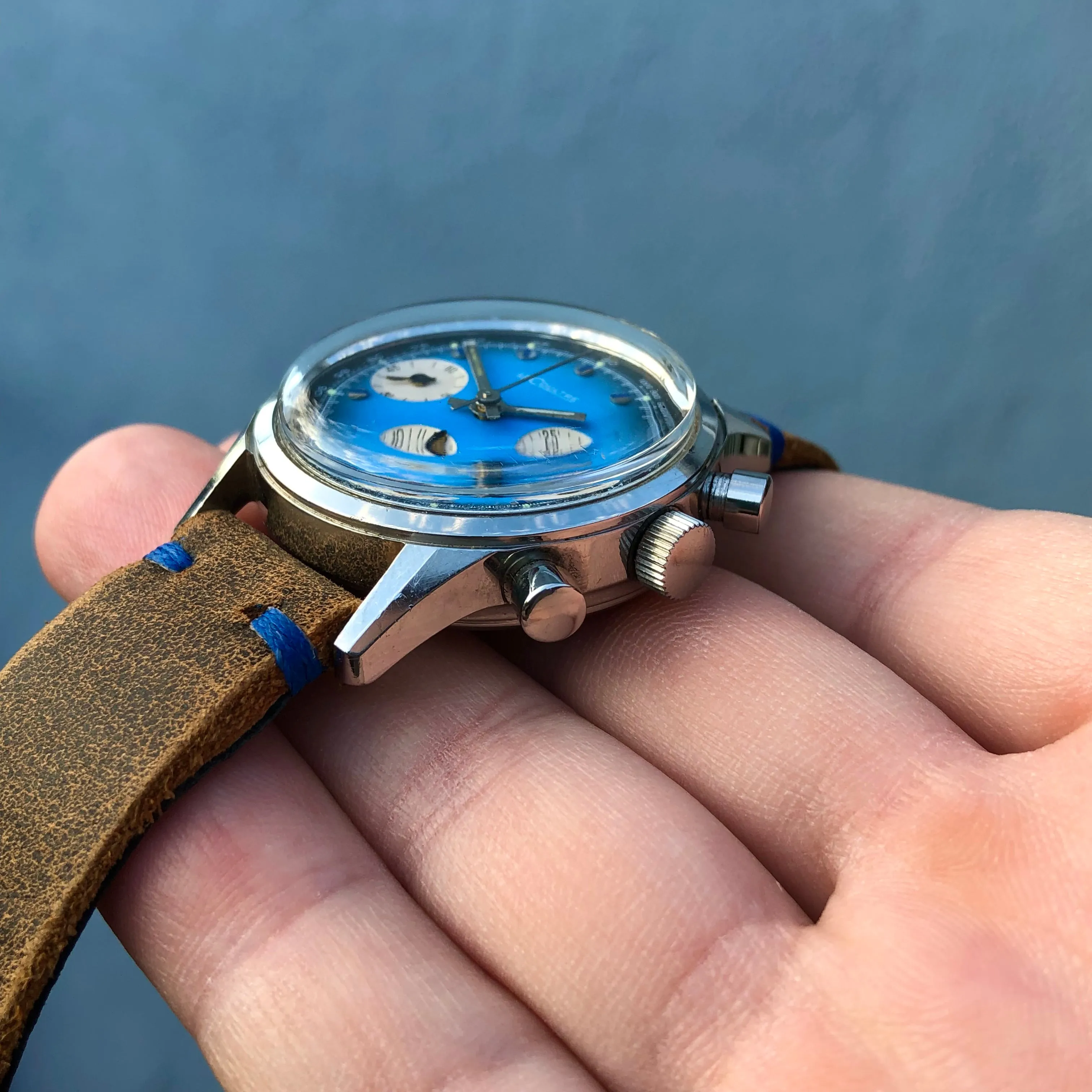1960s Vintage LeCoultre E2644 Steel Chronograph Valjoux 72 Wristwatch