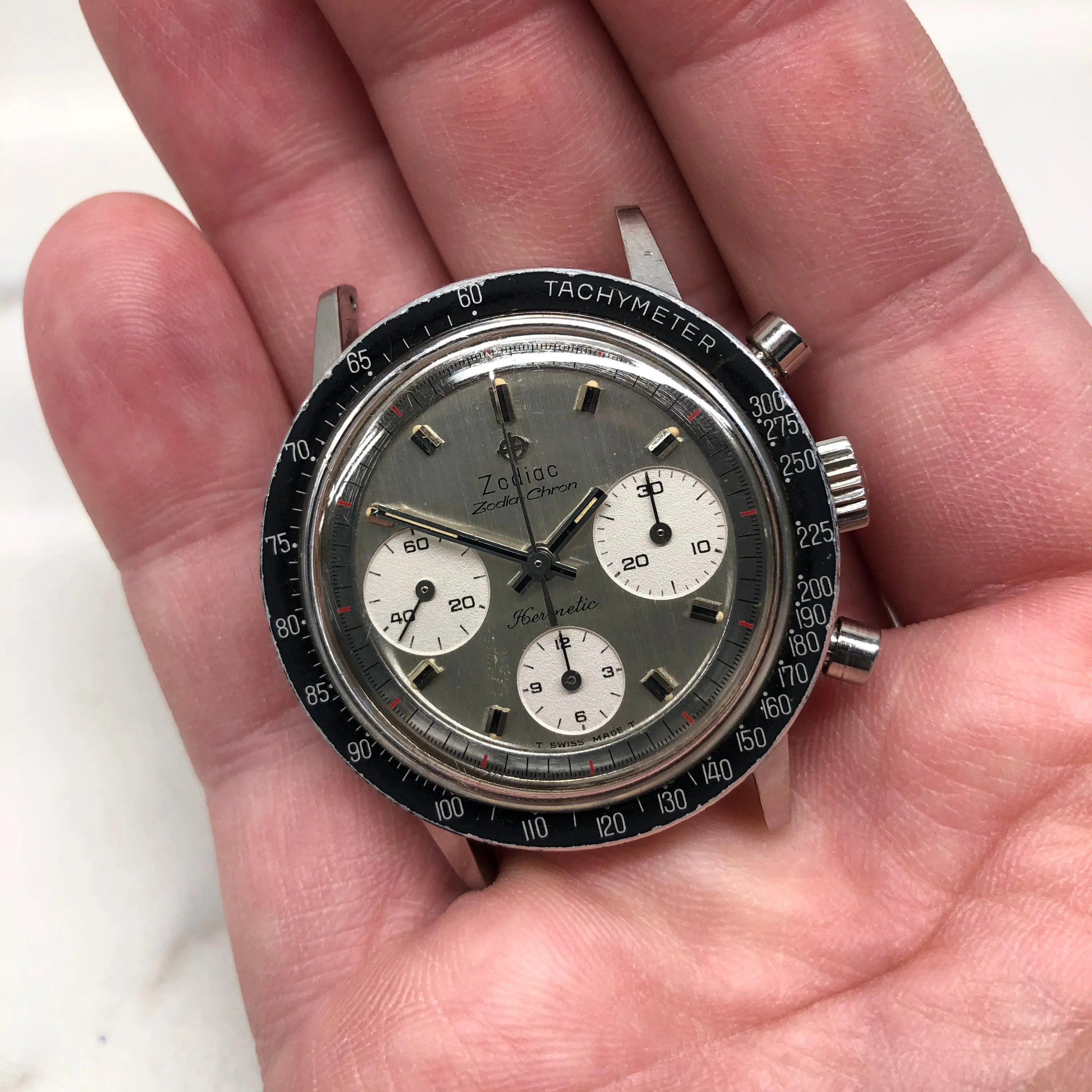 1960s Zodiac Zodiac-Chron Hermetic Steel Valjoux 72 Chronograph Wristwatch