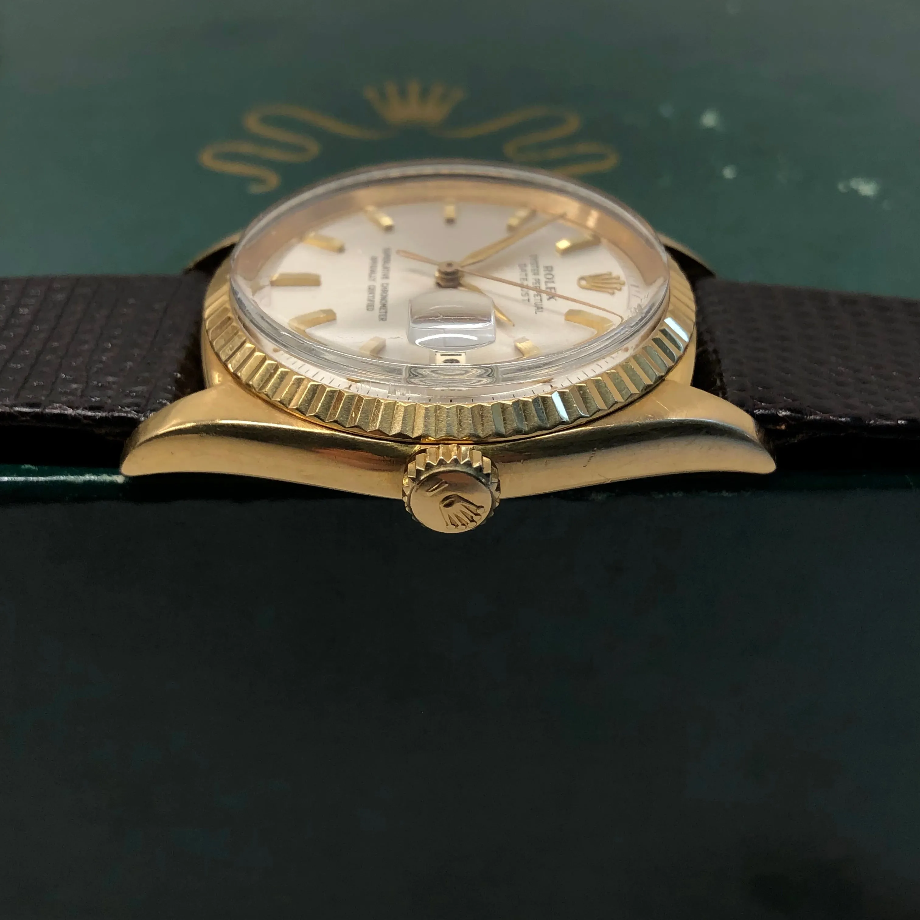 1962 Rolex Datejust 1601 18K Yellow Gold Sword Hands Automatic Wristwatch