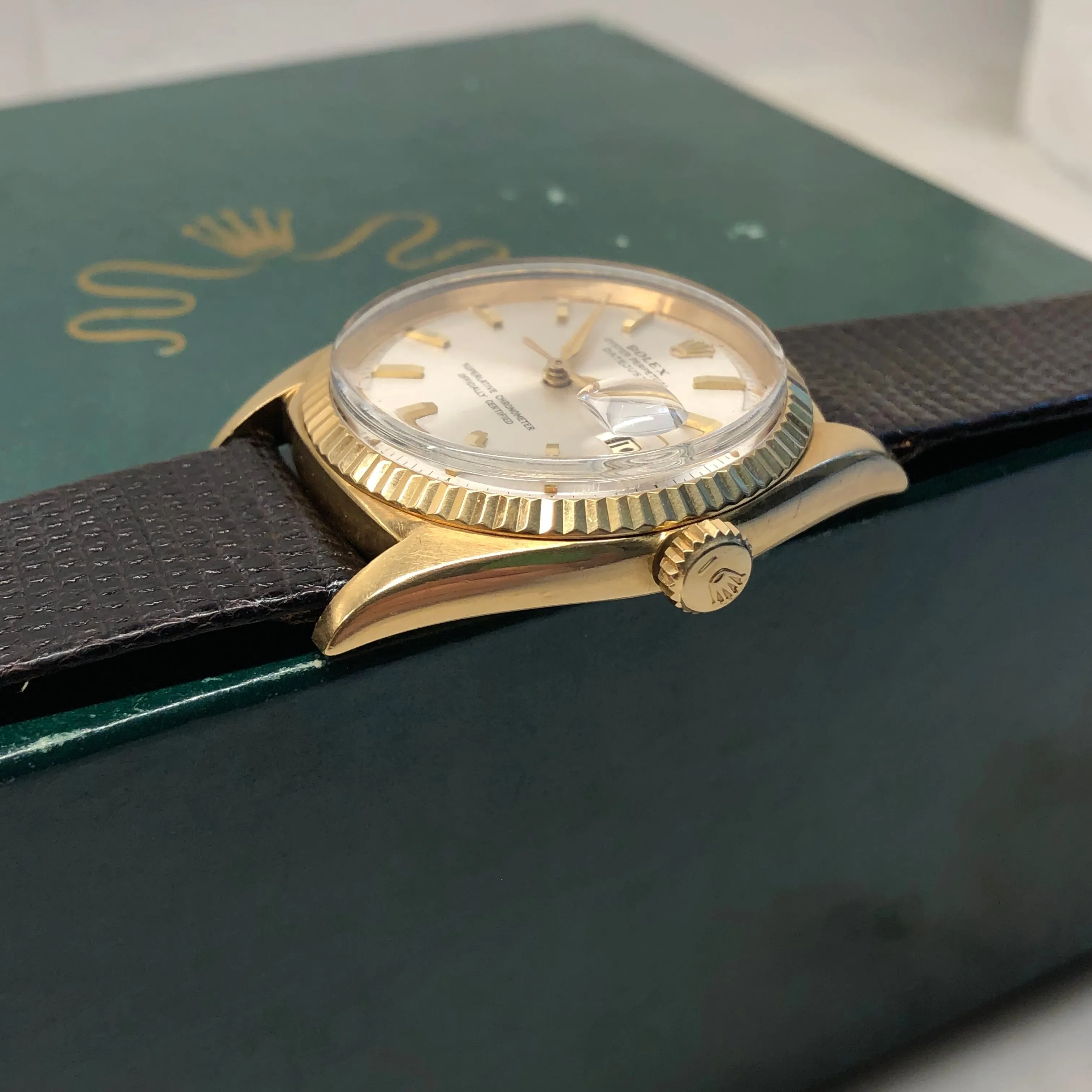 1962 Rolex Datejust 1601 18K Yellow Gold Sword Hands Automatic Wristwatch