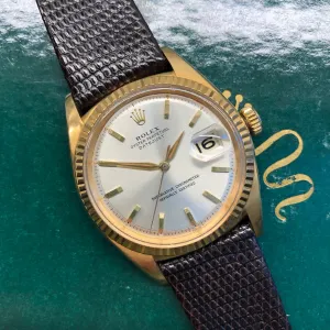 1962 Rolex Datejust 1601 18K Yellow Gold Sword Hands Automatic Wristwatch