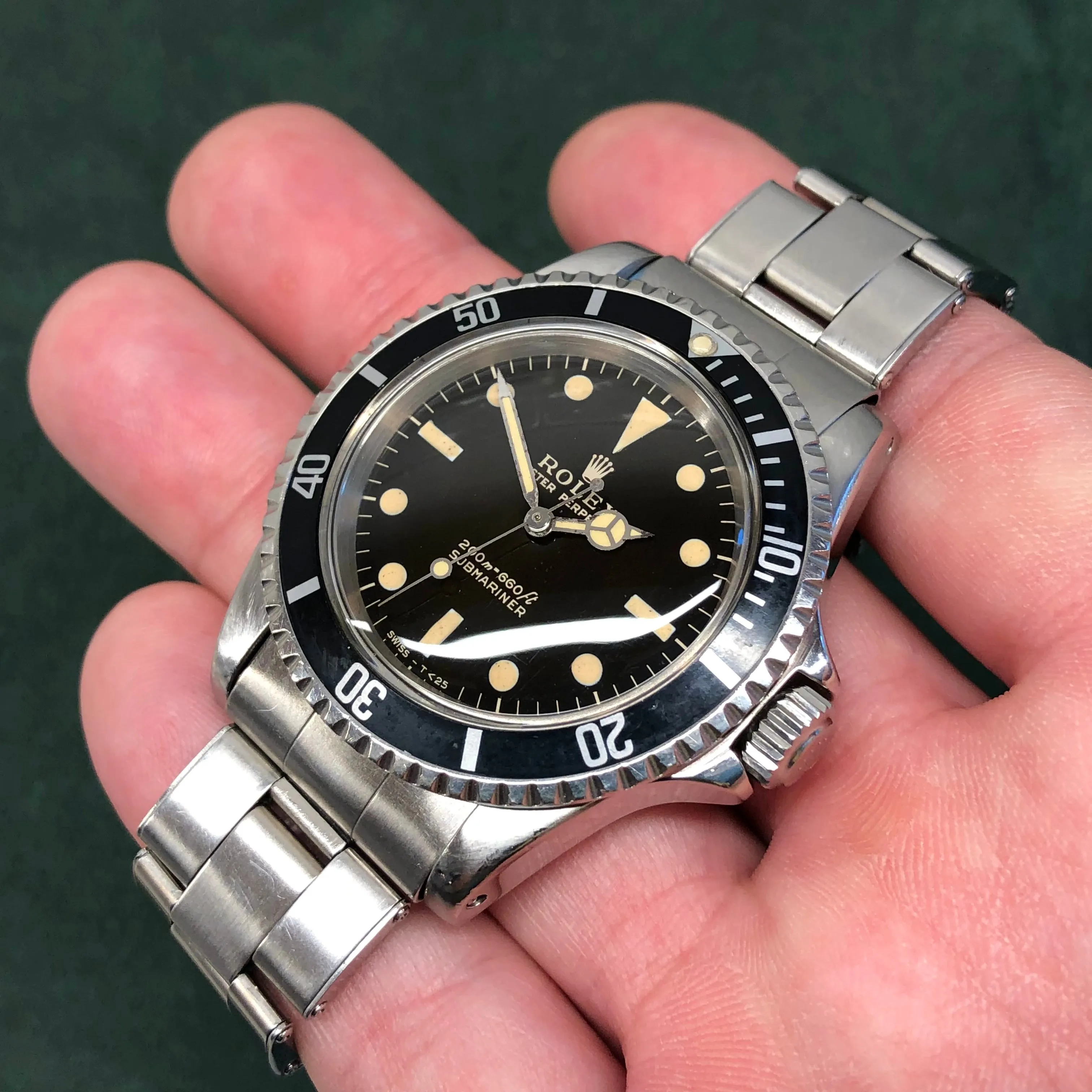 1966 Rolex Submariner 5513 Meters First Gilt Glossy Fat Font Wristwatch
