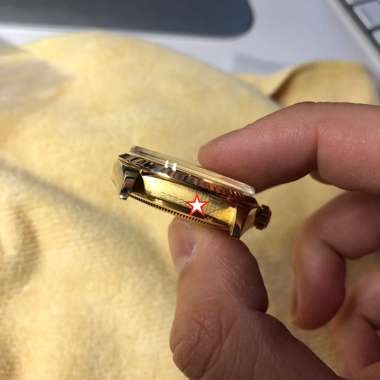 1969 Vintage Rolex Datejust 1601 18K Yellow Gold Champagne Automatic Wristwatch Guarantee Booklets