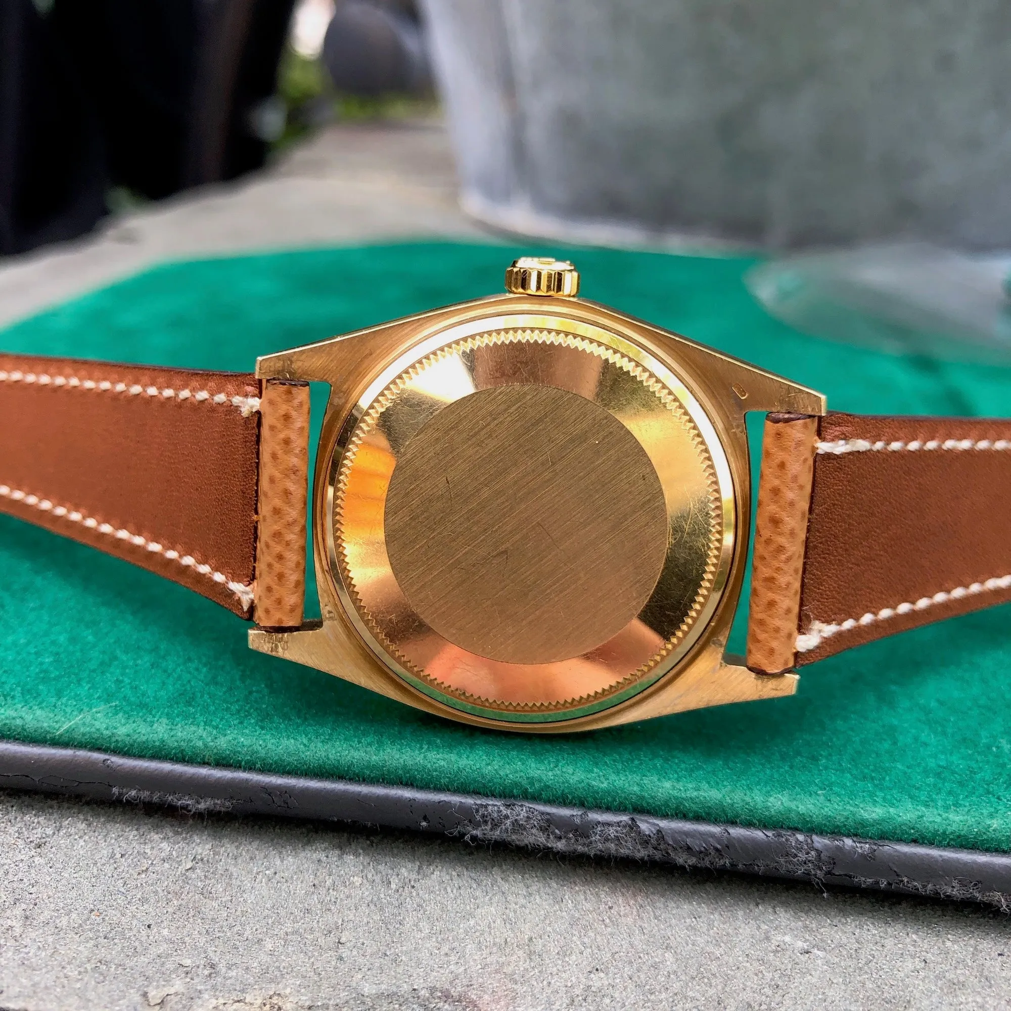 1969 Vintage Rolex Datejust 1601 18K Yellow Gold Champagne Automatic Wristwatch Guarantee Booklets
