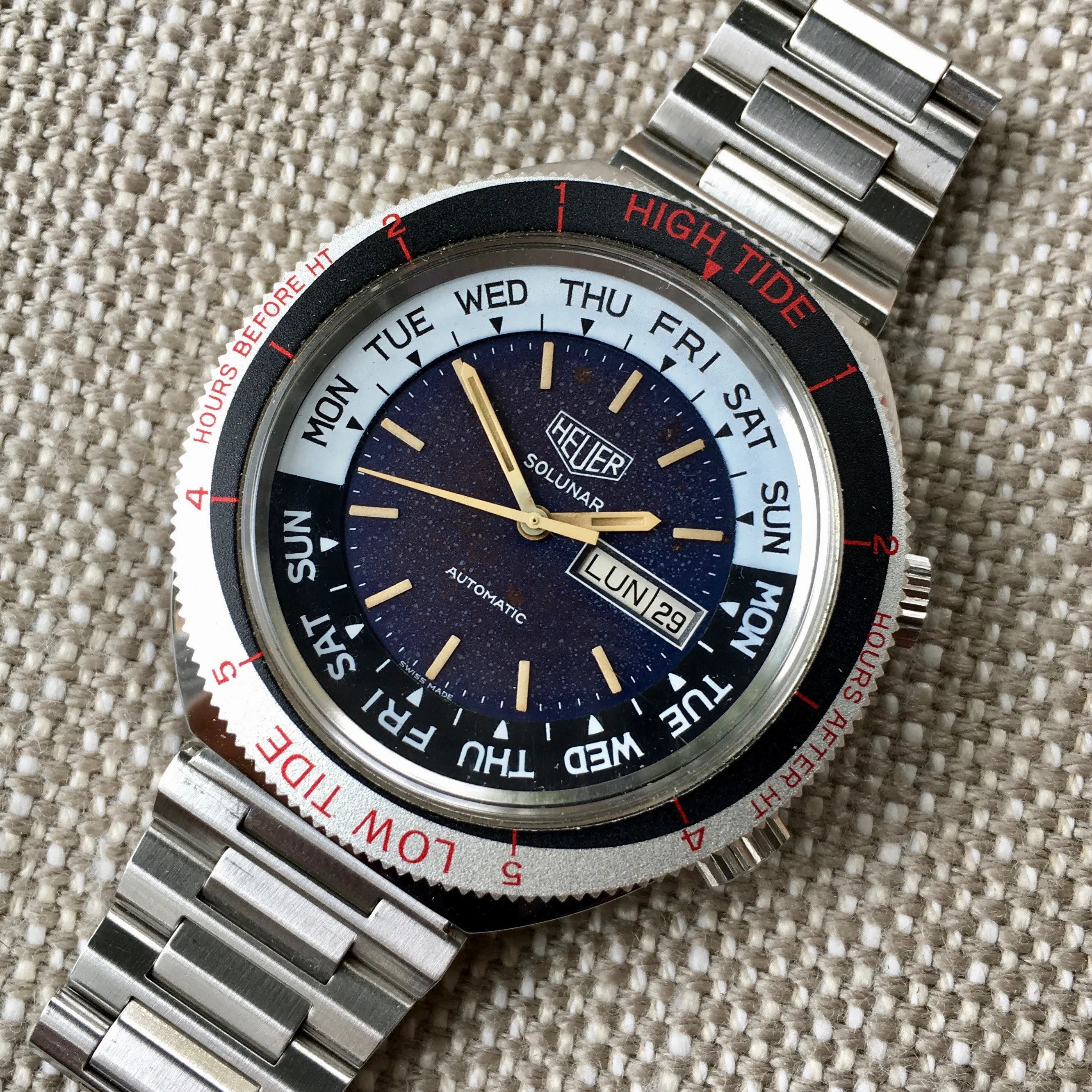 1970s Heuer Solunar Tide Graphe Steel Day & Date Calendar Automatic Tropical Wristwatch