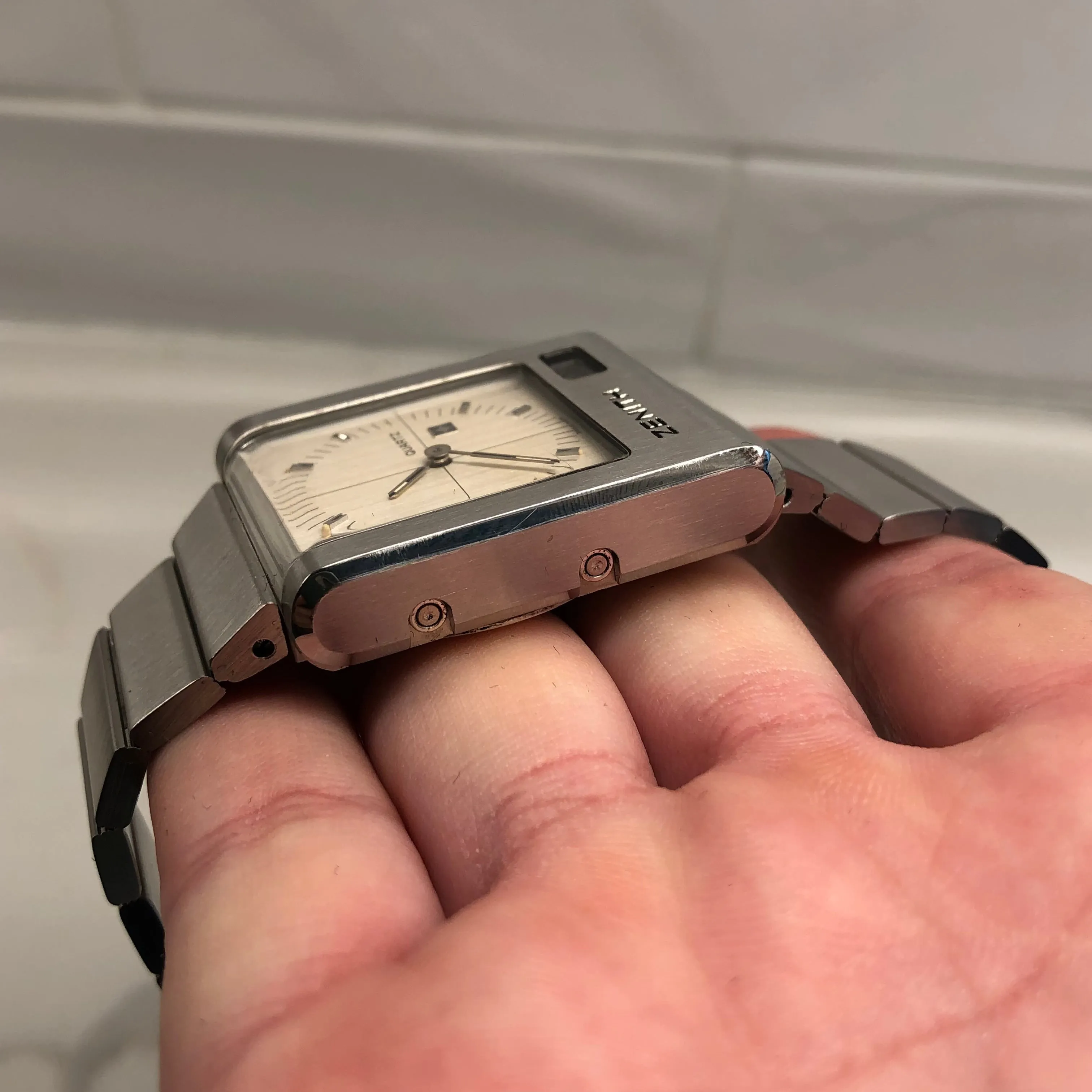 1970s Zenith Time Command 02.0014.441 Stainless Steel Quartz Wristwatch with Box and Owners Manual