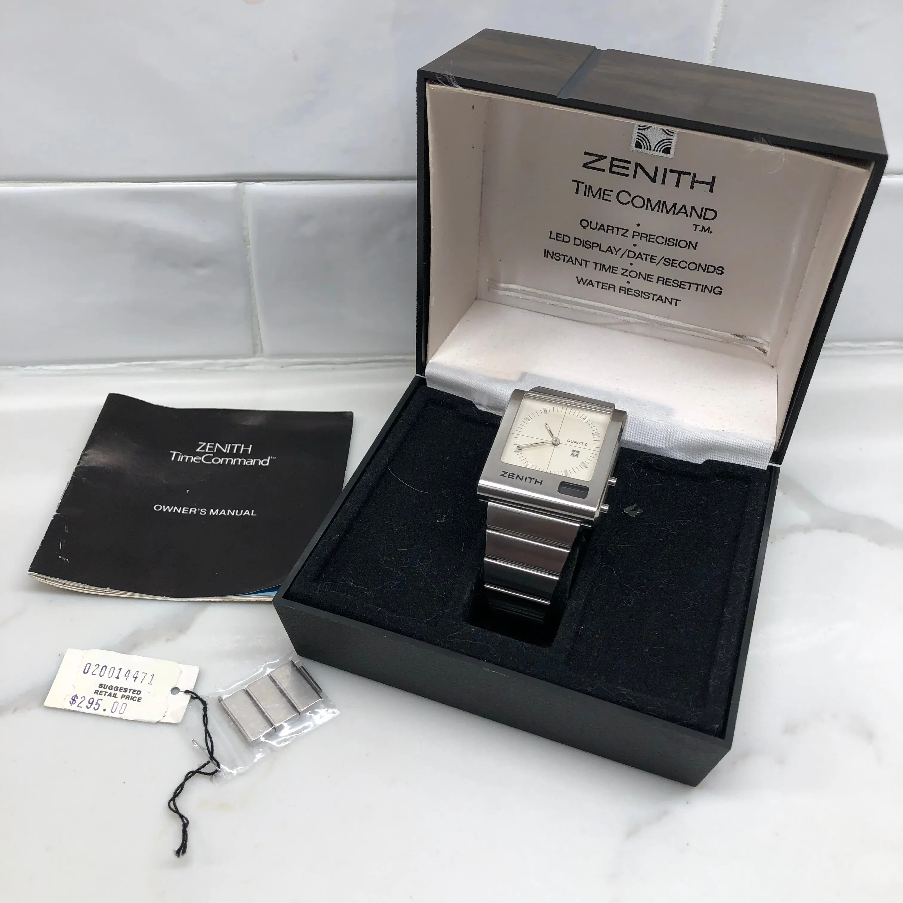 1970s Zenith Time Command 02.0014.441 Stainless Steel Quartz Wristwatch with Box and Owners Manual