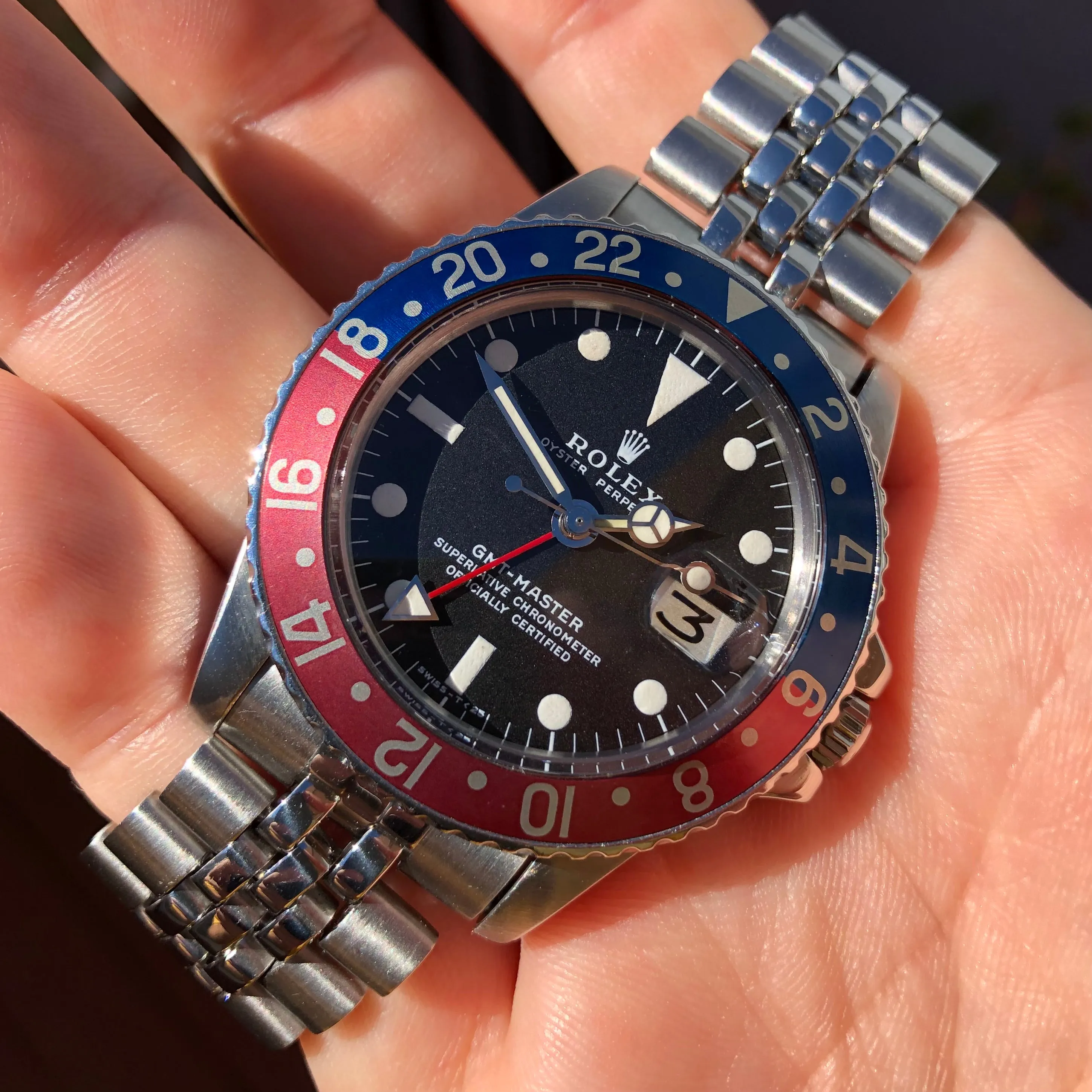 1972 Rolex GMT MASTER 1675 Mk 2 Fat Font Pepsi Wristwatch with RSC Service Card