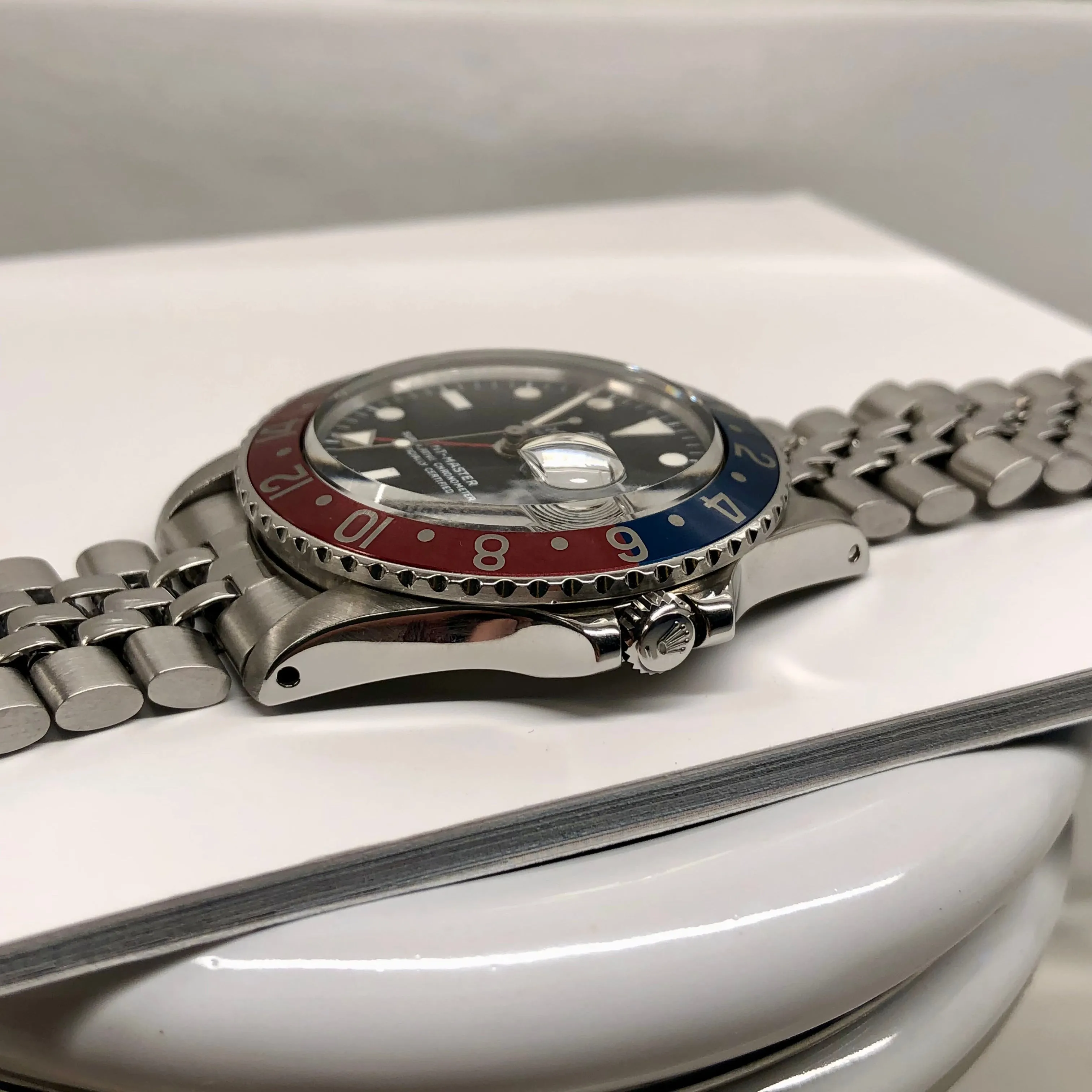 1972 Rolex GMT MASTER 1675 Mk 2 Fat Font Pepsi Wristwatch with RSC Service Card