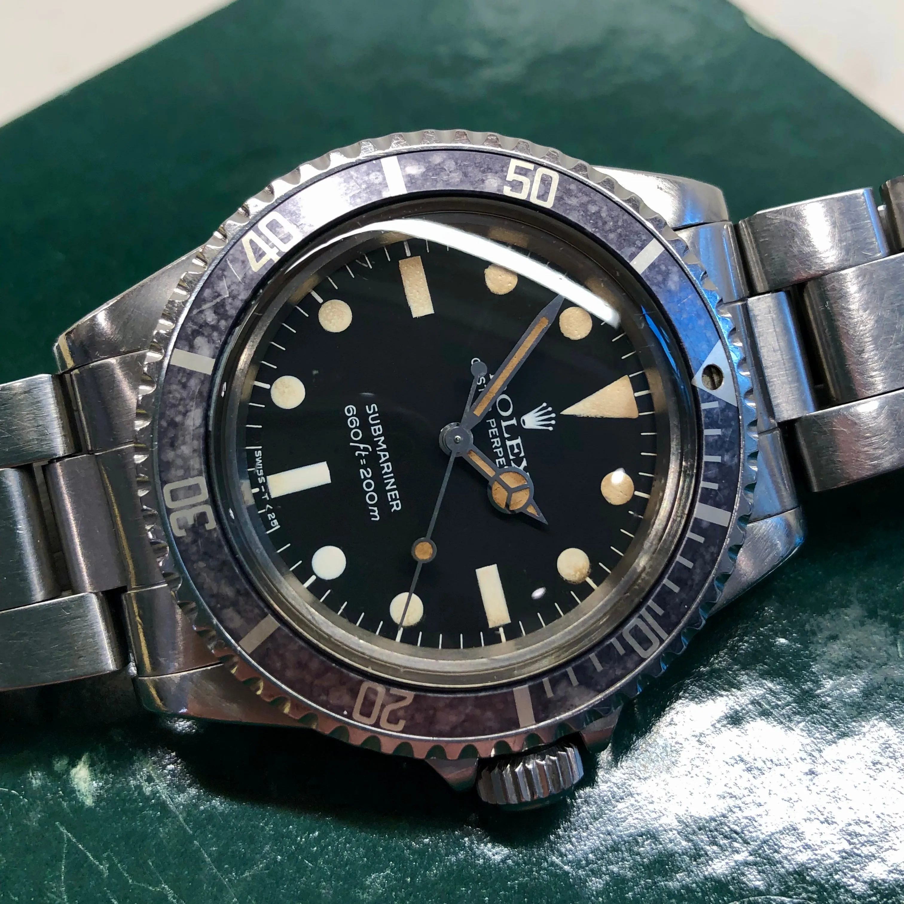 1979 Rolex Submariner 5513 Mk 2 Maxi Dial Stainless Steel Automatic Wristwatch
