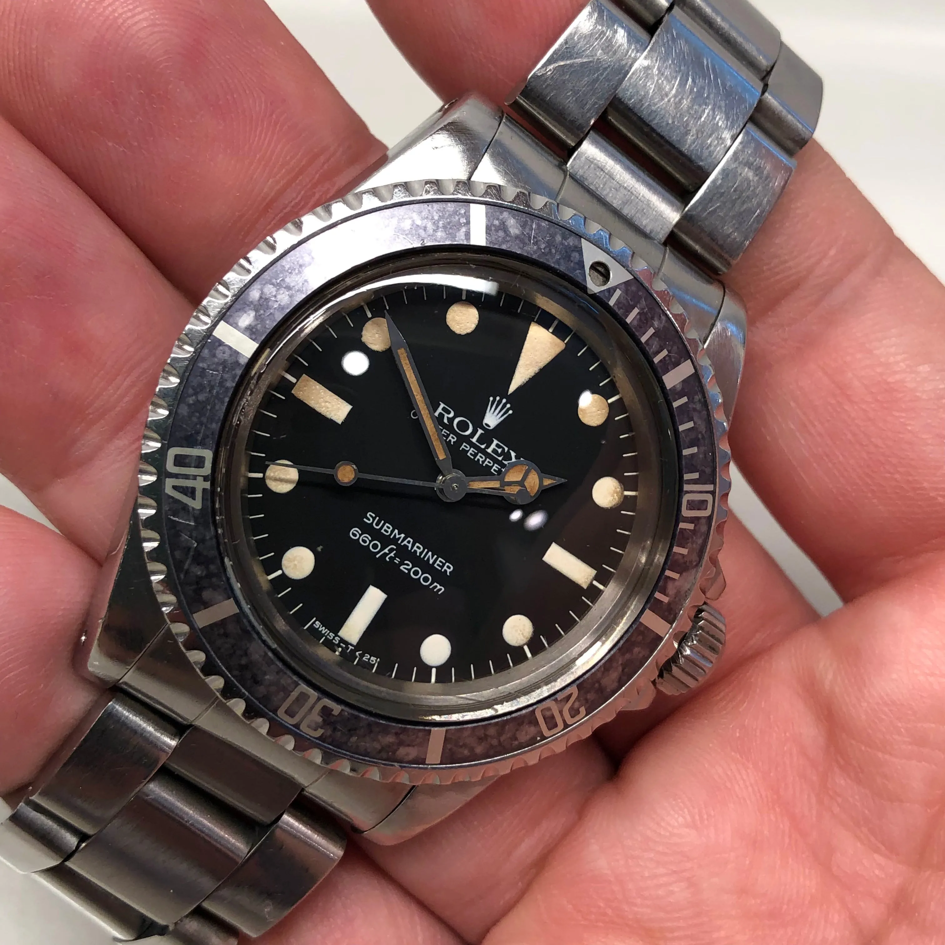 1979 Rolex Submariner 5513 Mk 2 Maxi Dial Stainless Steel Automatic Wristwatch