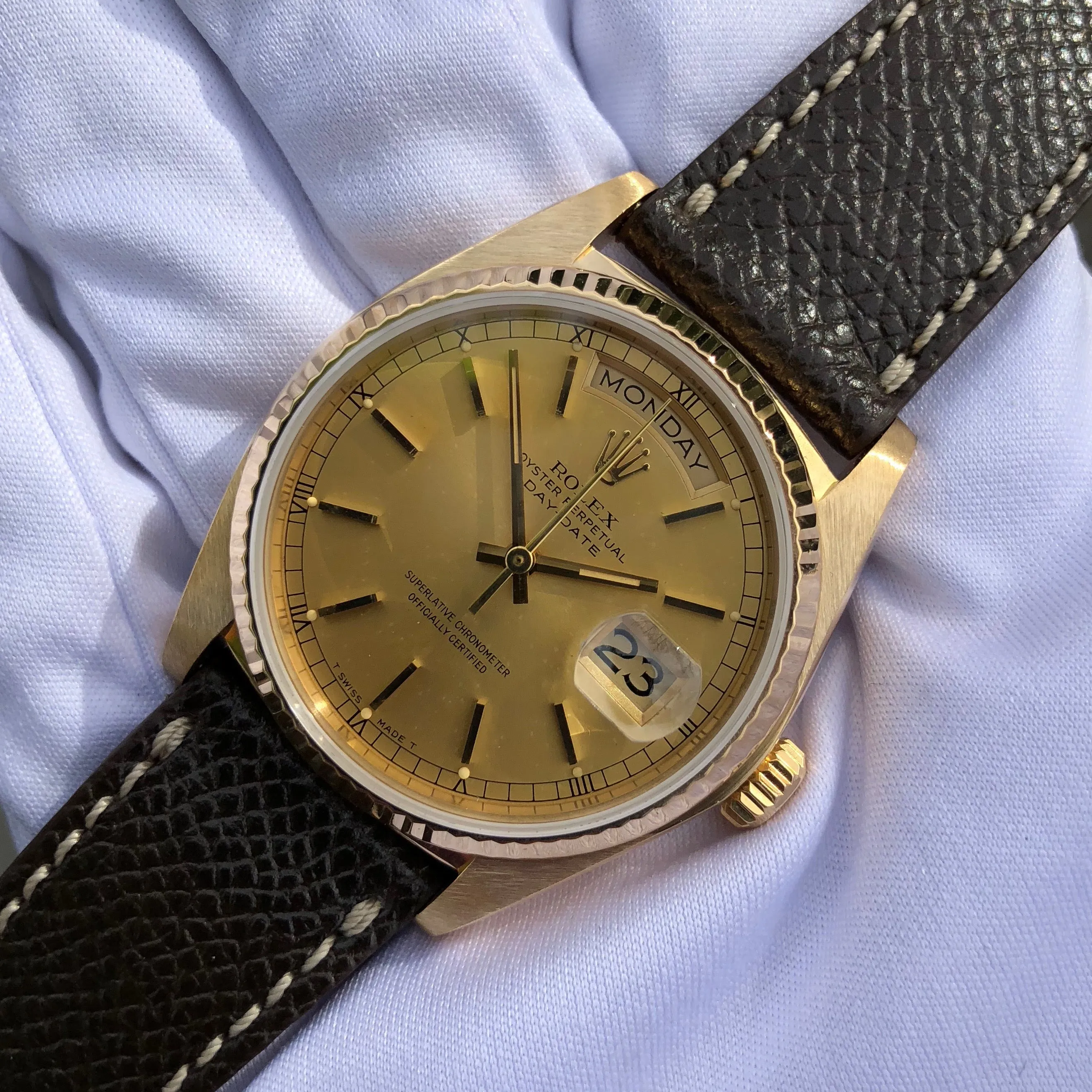 1983 Rolex President 18038 Day Date 18K Yellow Gold Champagne Stick Caliber 3055 Wristwatch
