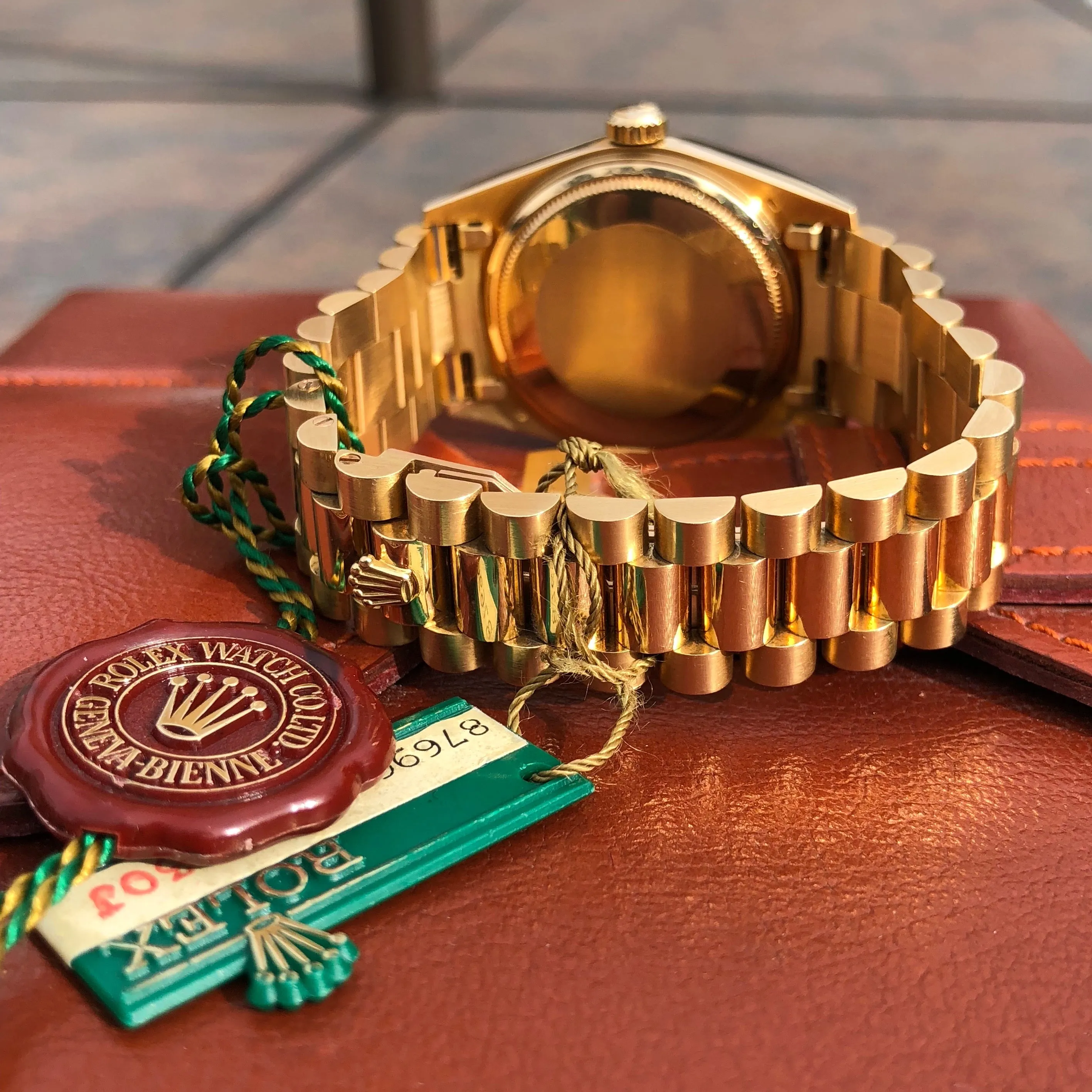 1984 Rolex President 18038 Day Date 18K Yellow Gold Black Roman Box and Tags