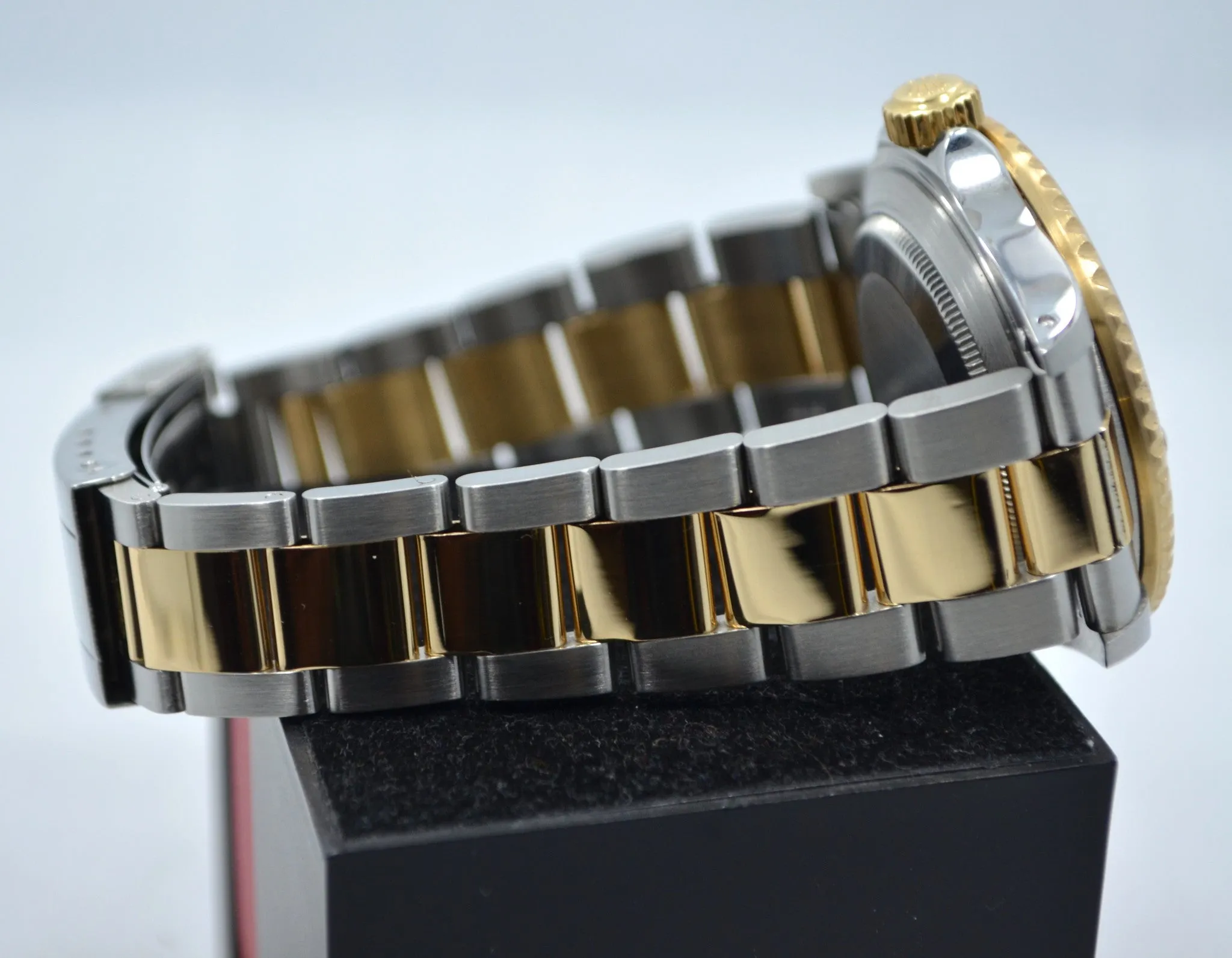 1984 Vintage Rolex Submariner 16803 Two Tone Blue Steel 18K Gold Wristwatch