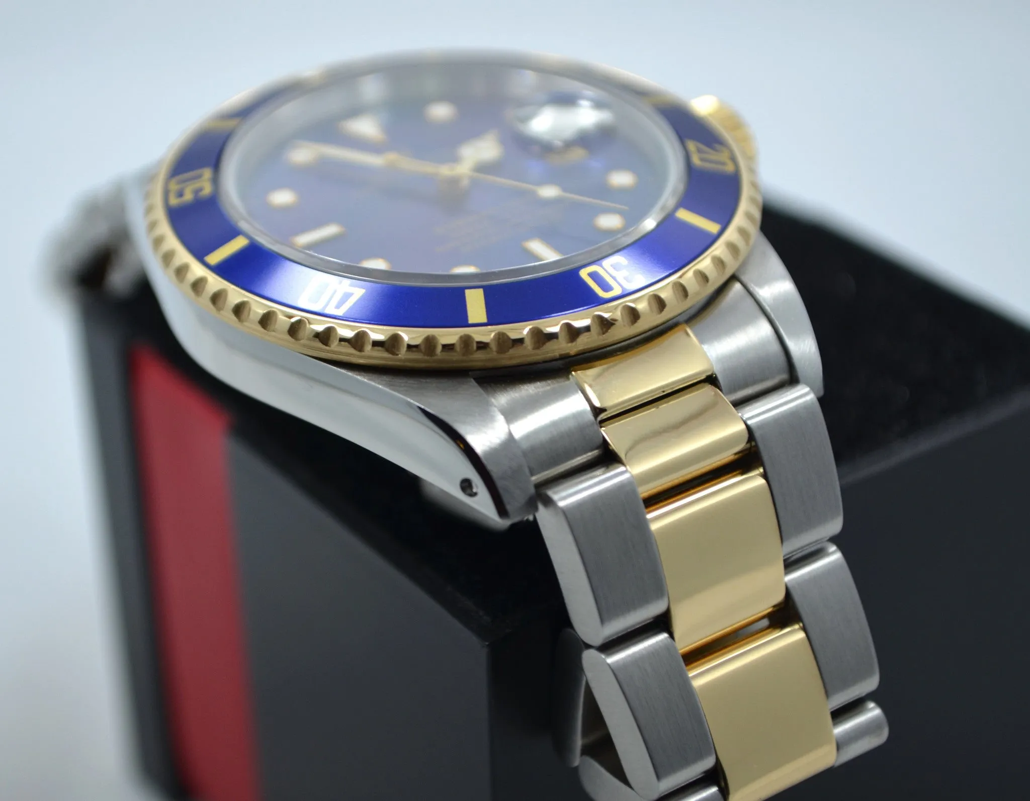 1984 Vintage Rolex Submariner 16803 Two Tone Blue Steel 18K Gold Wristwatch