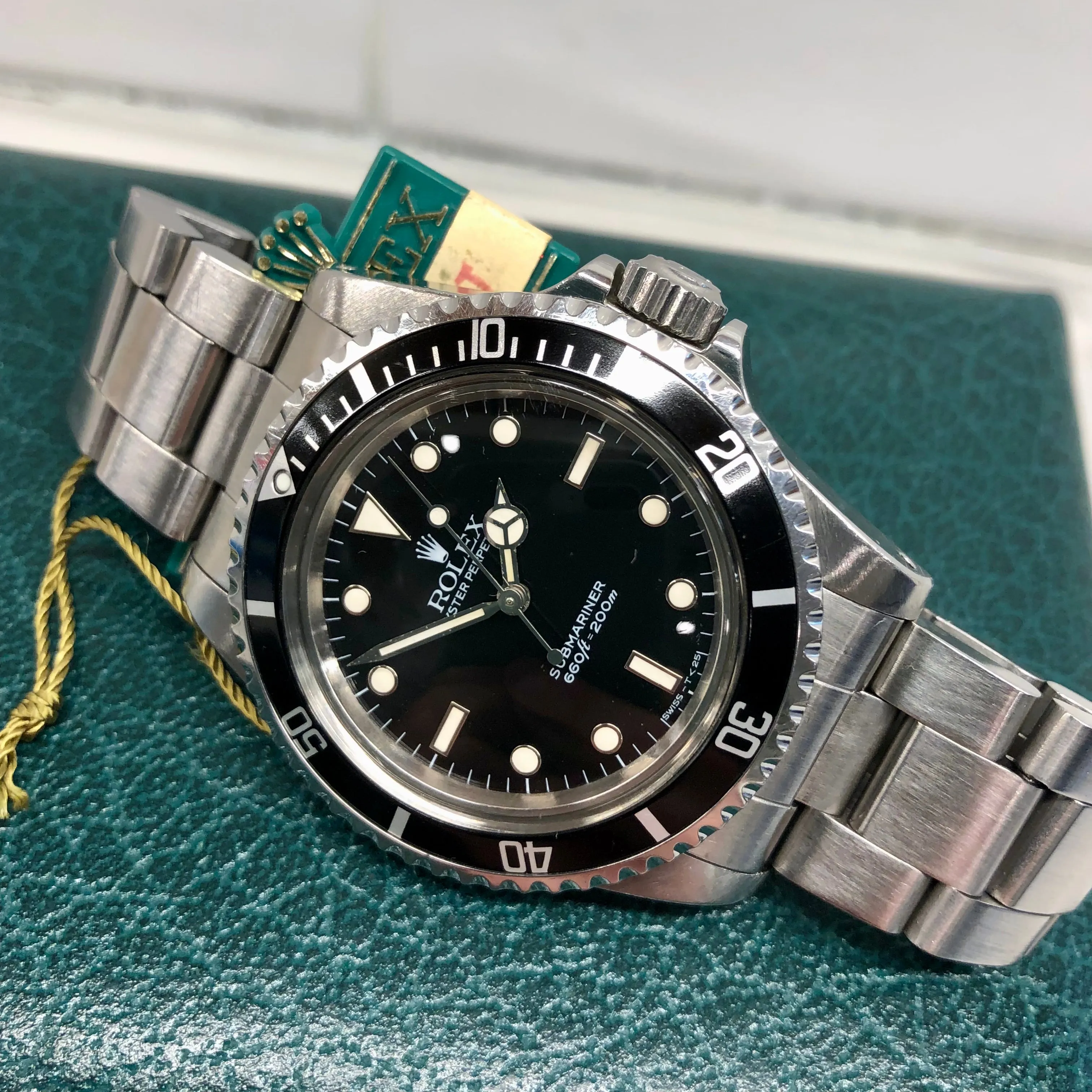 1985 Rolex Submariner 5513 No Date Steel Oyster Wristwatch with Box and Tag