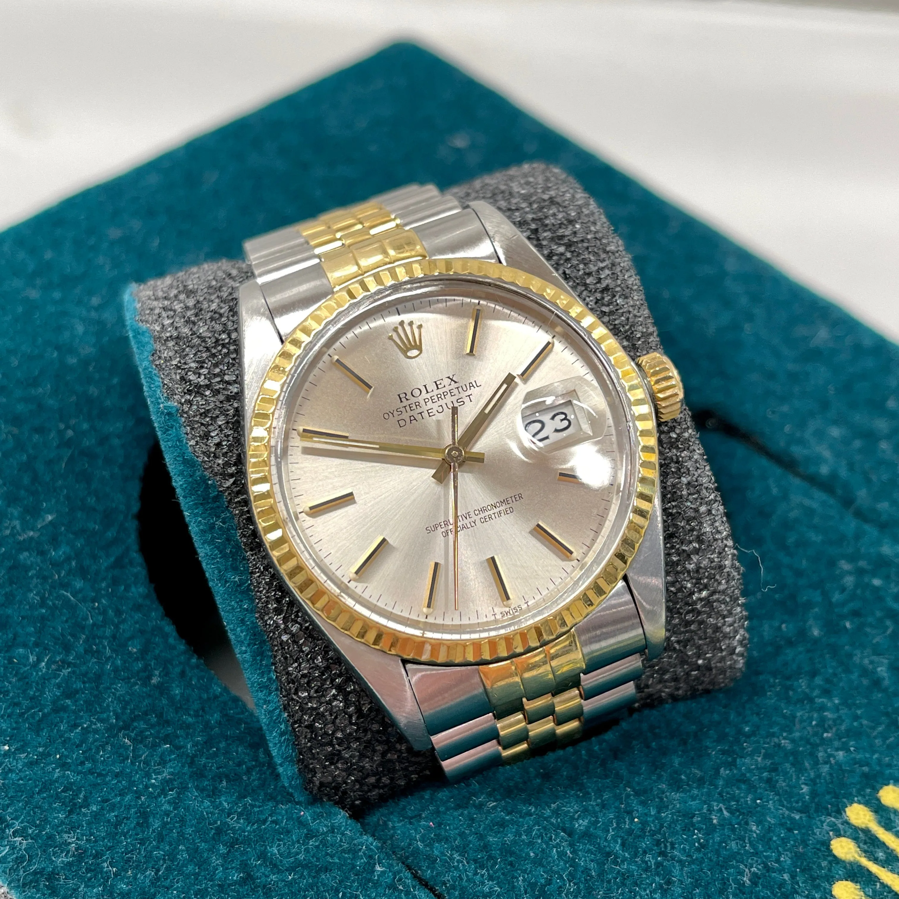 1985 Vintage Rolex Datejust 16013 Steel Gold Two Tone Jubilee Cal 3035 Automatic Wristwatch