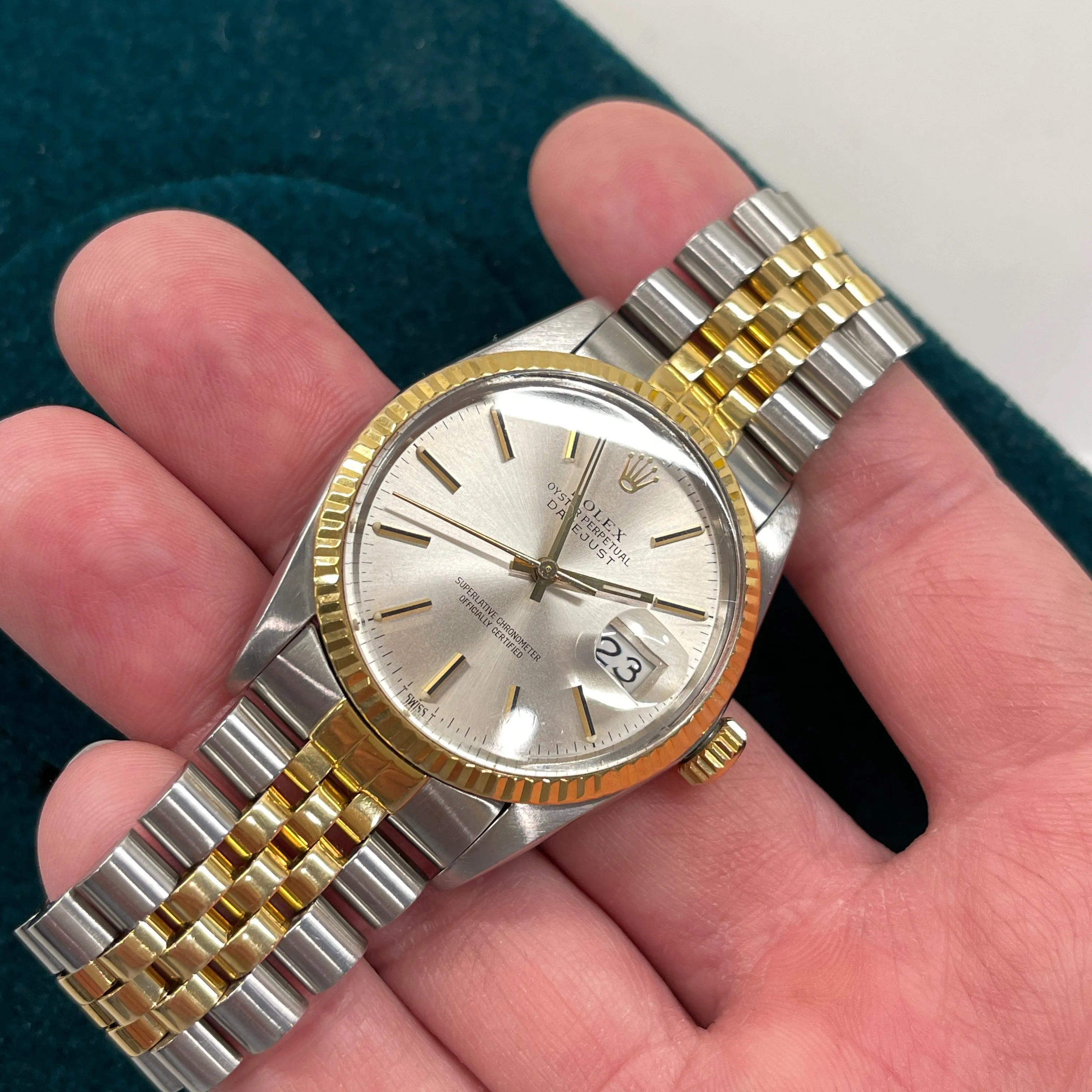 1985 Vintage Rolex Datejust 16013 Steel Gold Two Tone Jubilee Cal 3035 Automatic Wristwatch