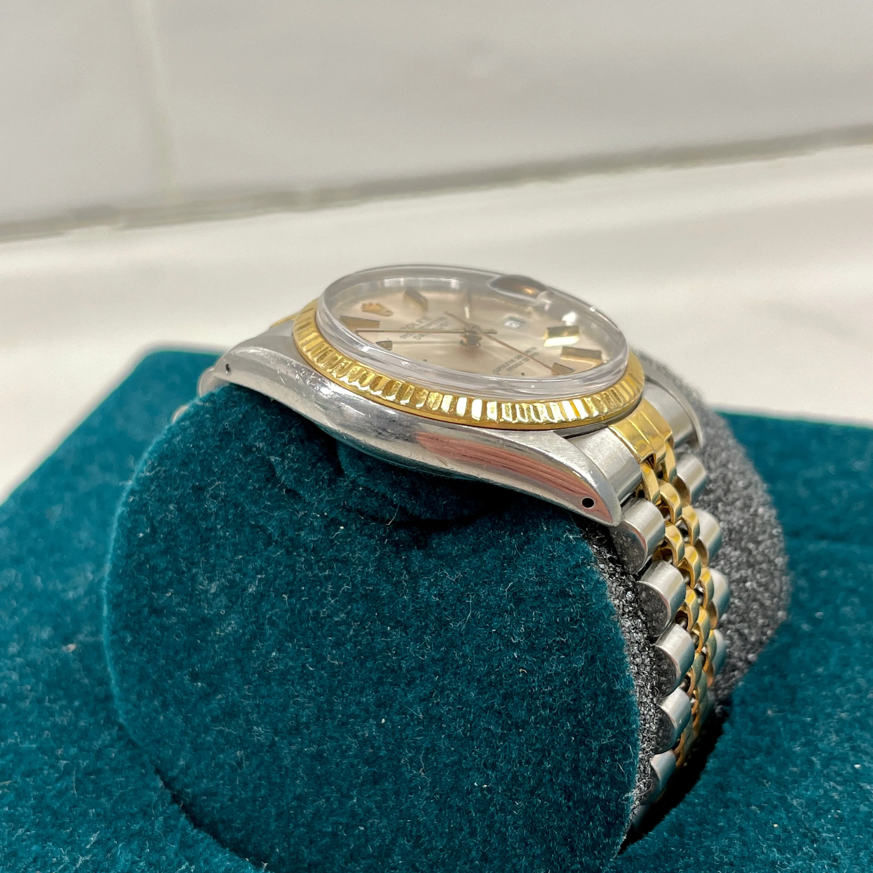 1985 Vintage Rolex Datejust 16013 Steel Gold Two Tone Jubilee Cal 3035 Automatic Wristwatch