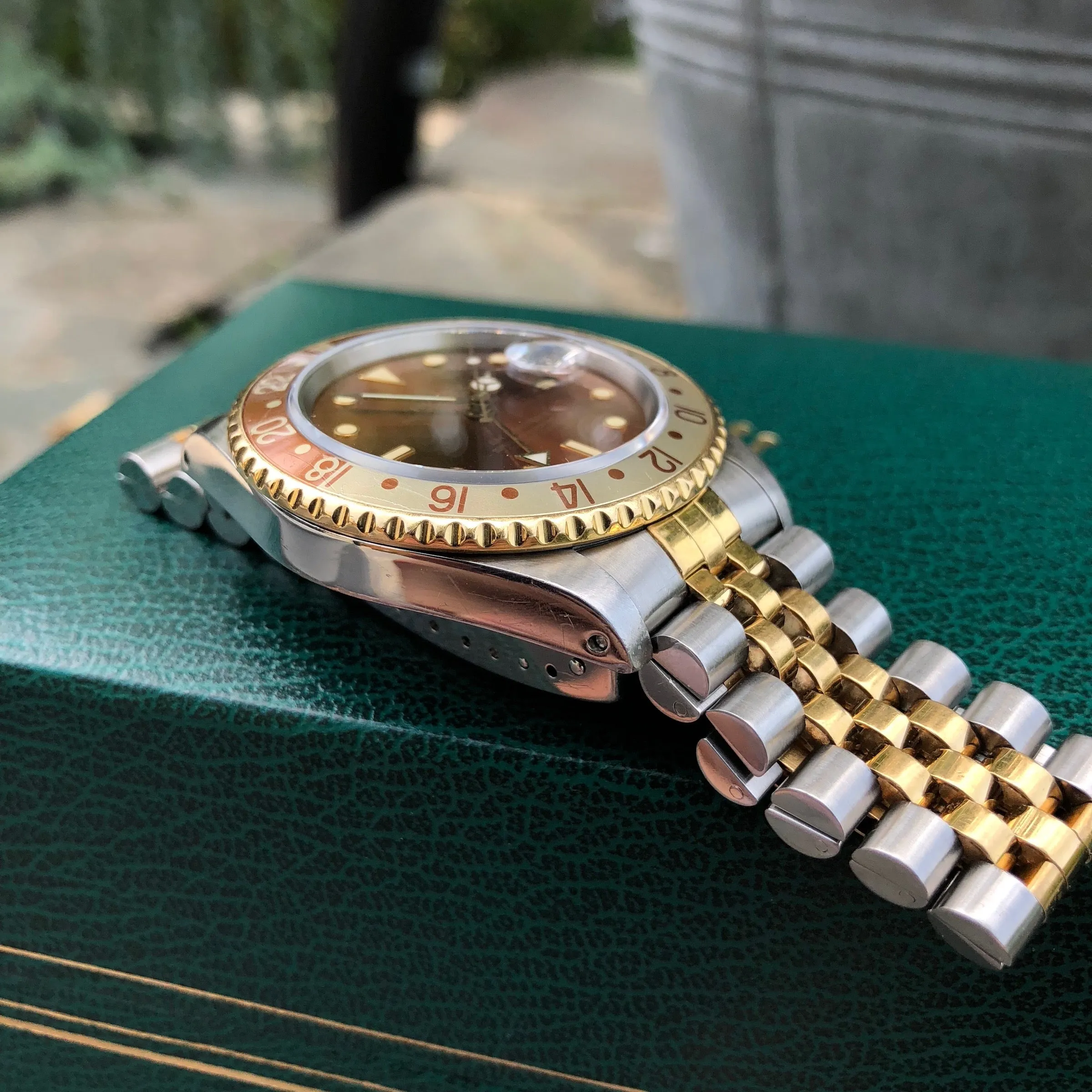 1989 Rolex GMT MASTER II 16713 Two Tone Root Beer Automatic Box Papers