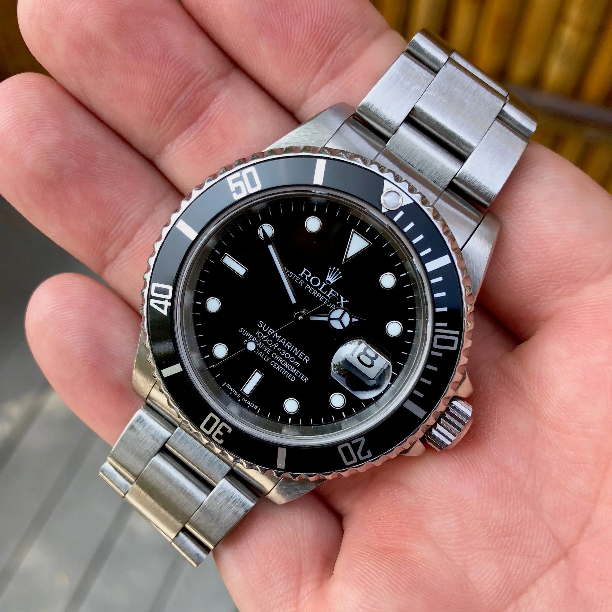 1989 Rolex Submariner 16610 Date Steel Oyster Perpetual Automatic Caliber 3135