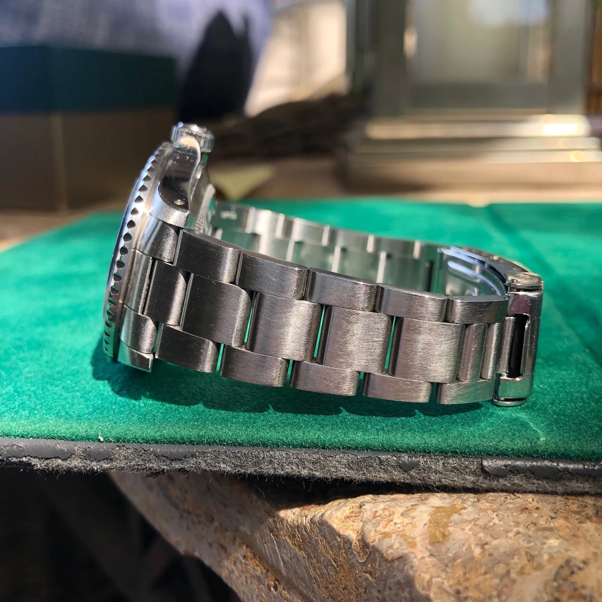 1989 Rolex Submariner Date 16610 Stainless Steel Wristwatch Box Papers Circa Unpolished
