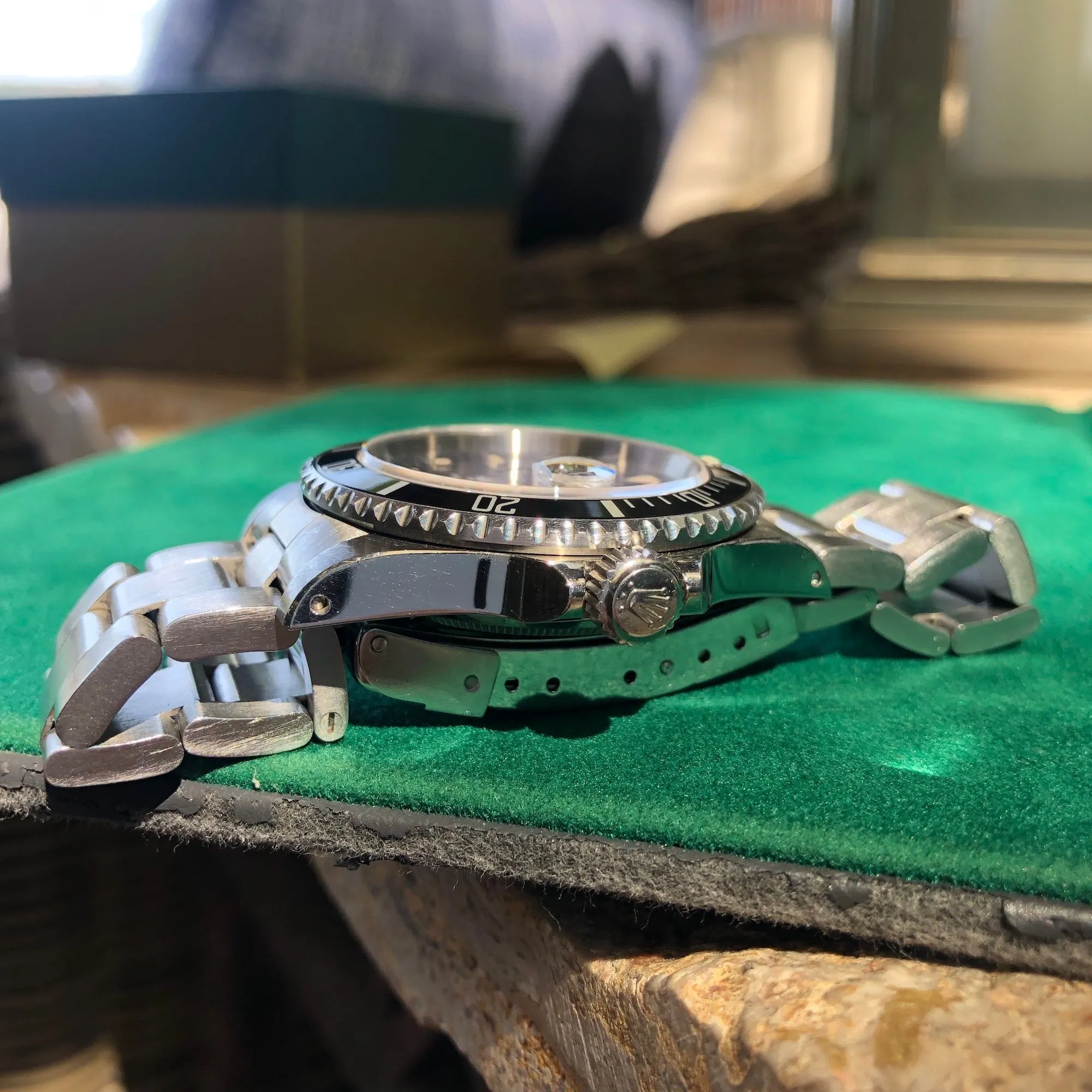 1989 Rolex Submariner Date 16610 Stainless Steel Wristwatch Box Papers Circa Unpolished
