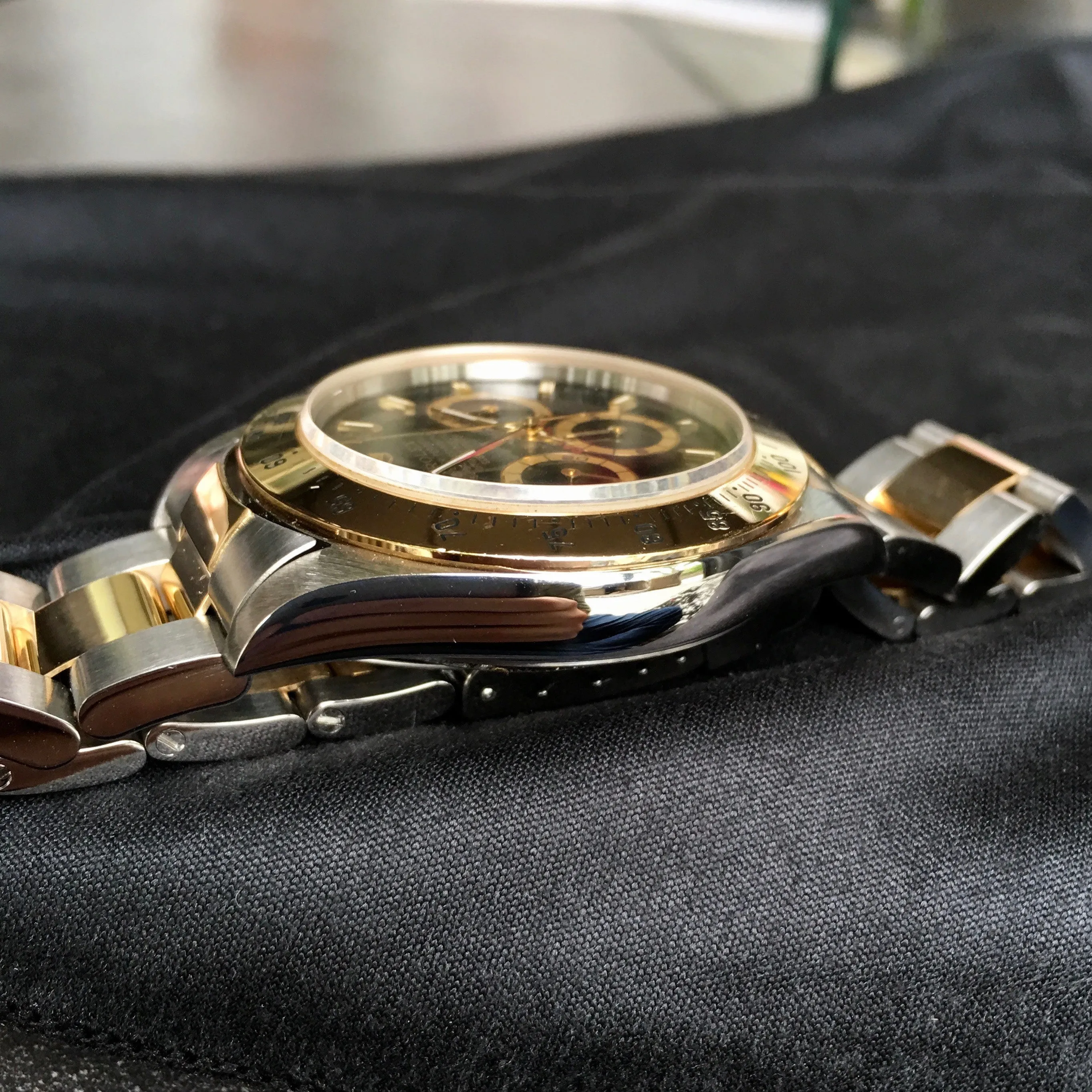1995 Rolex Daytona 16523 Zenith Black Two Tone Steel & Gold "T" Serial
