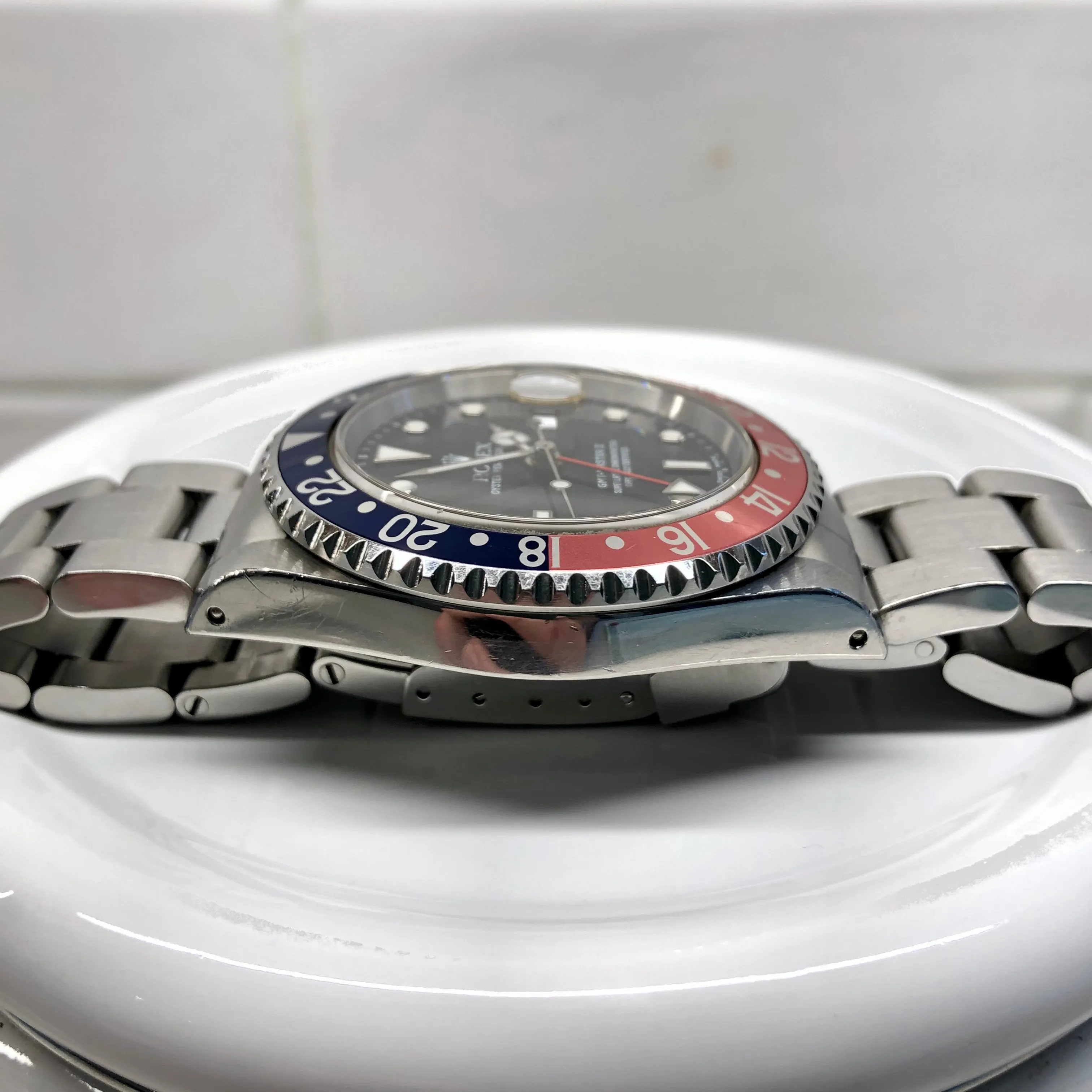 1999 Rolex GMT MASTER II 16710 Pepsi Oyster Wristwatch with Original Tag and Papers