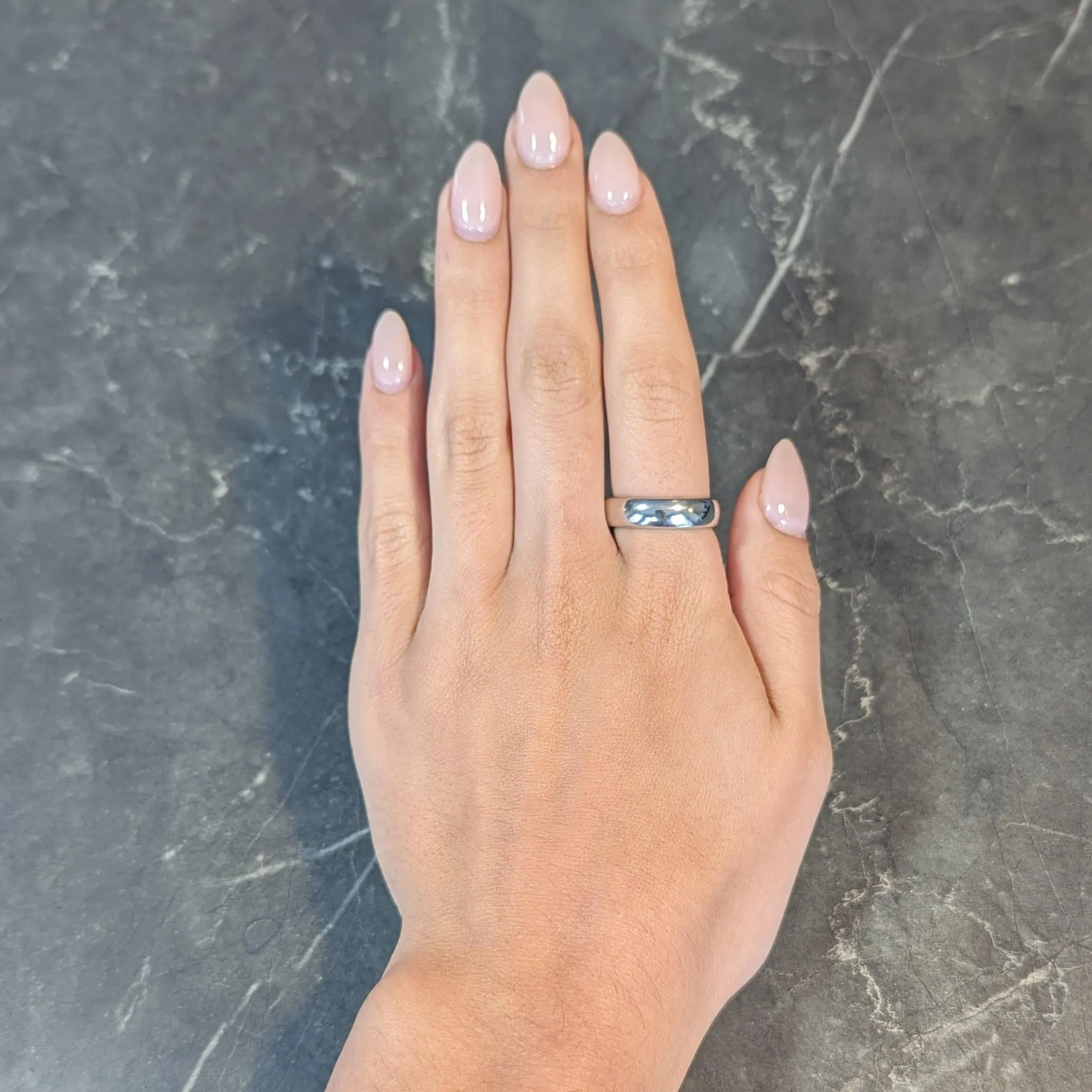 1999 Tiffany & Co. Platinum 6.0 MM Vintage Men's Unisex Wedding Band Ring