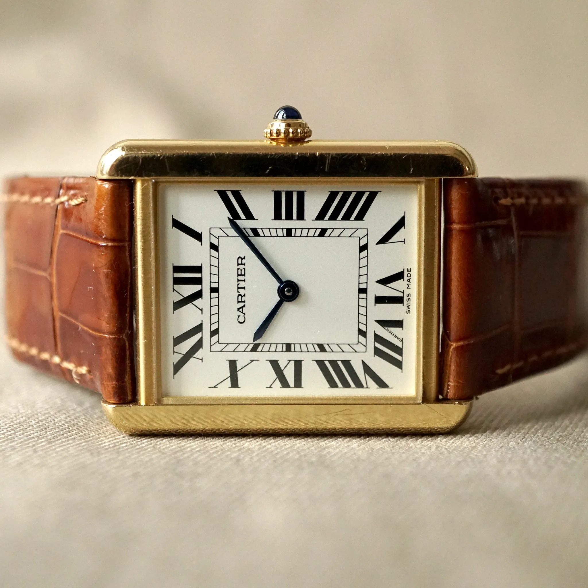 2013 CARTIER TANK SOLO MEN'S LARGE 18K YELLOW GOLD / STEEL BACK