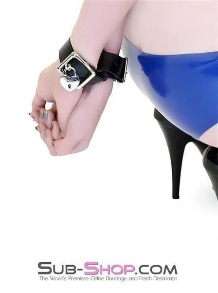 3785A      Locking Leather Handcuffs