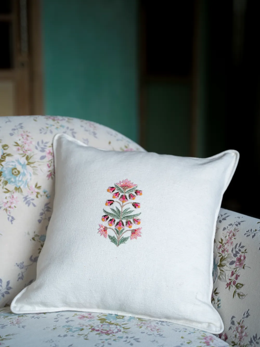 Aarti Sethia Studio  I   bahar-cushion-cover-cotton
