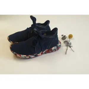 Adidas second hand navy leather and fabric mix shoe with fab and unique colourful sole size 36