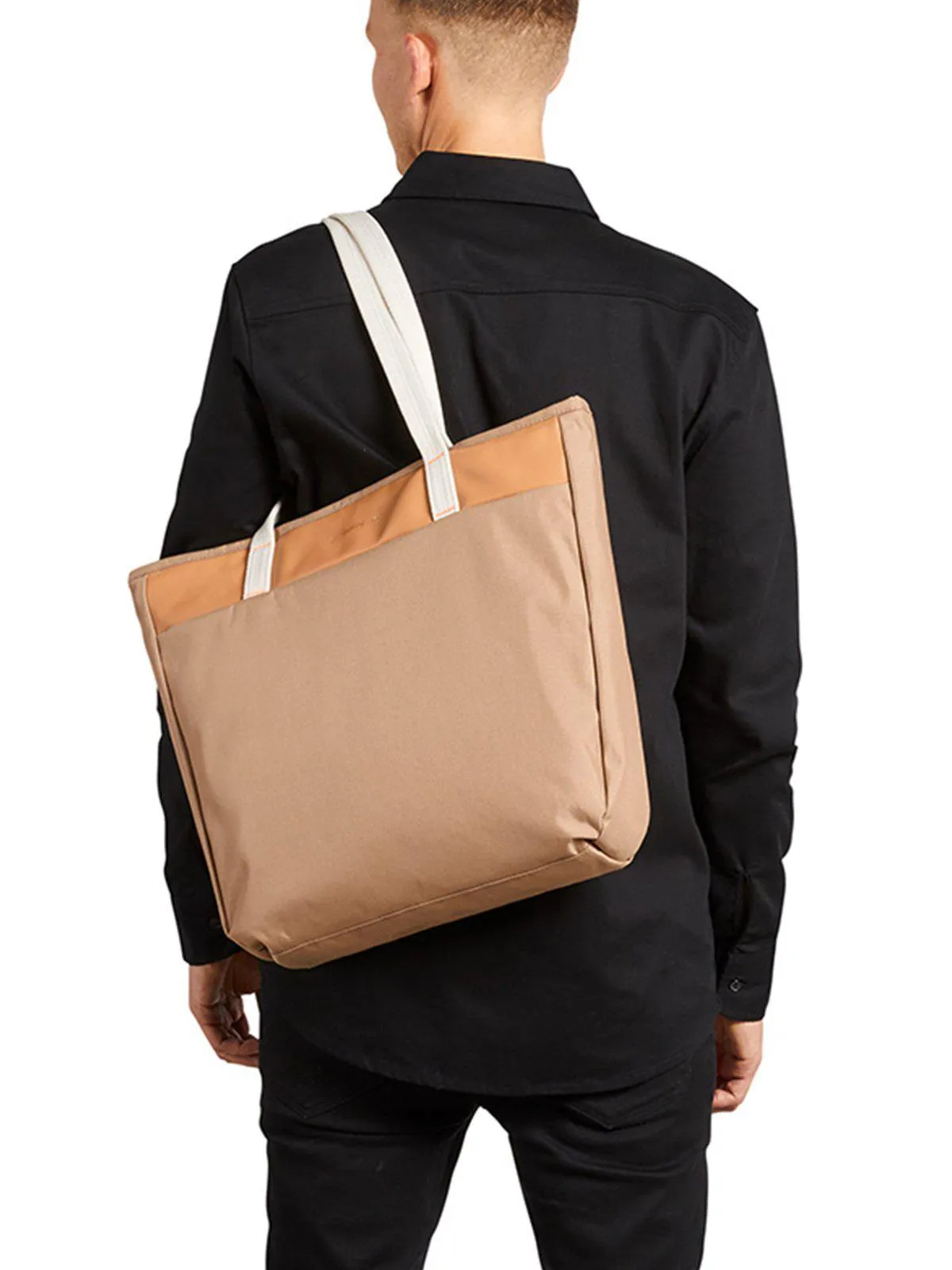 Bellroy Tokyo Tote Premium Desert