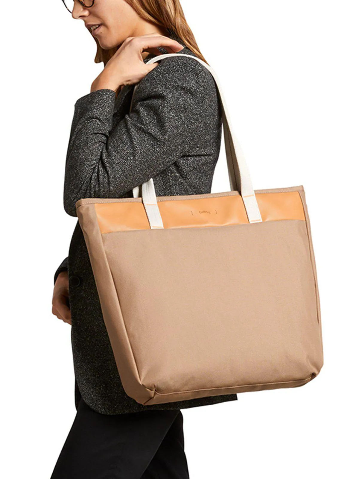 Bellroy Tokyo Tote Premium Desert