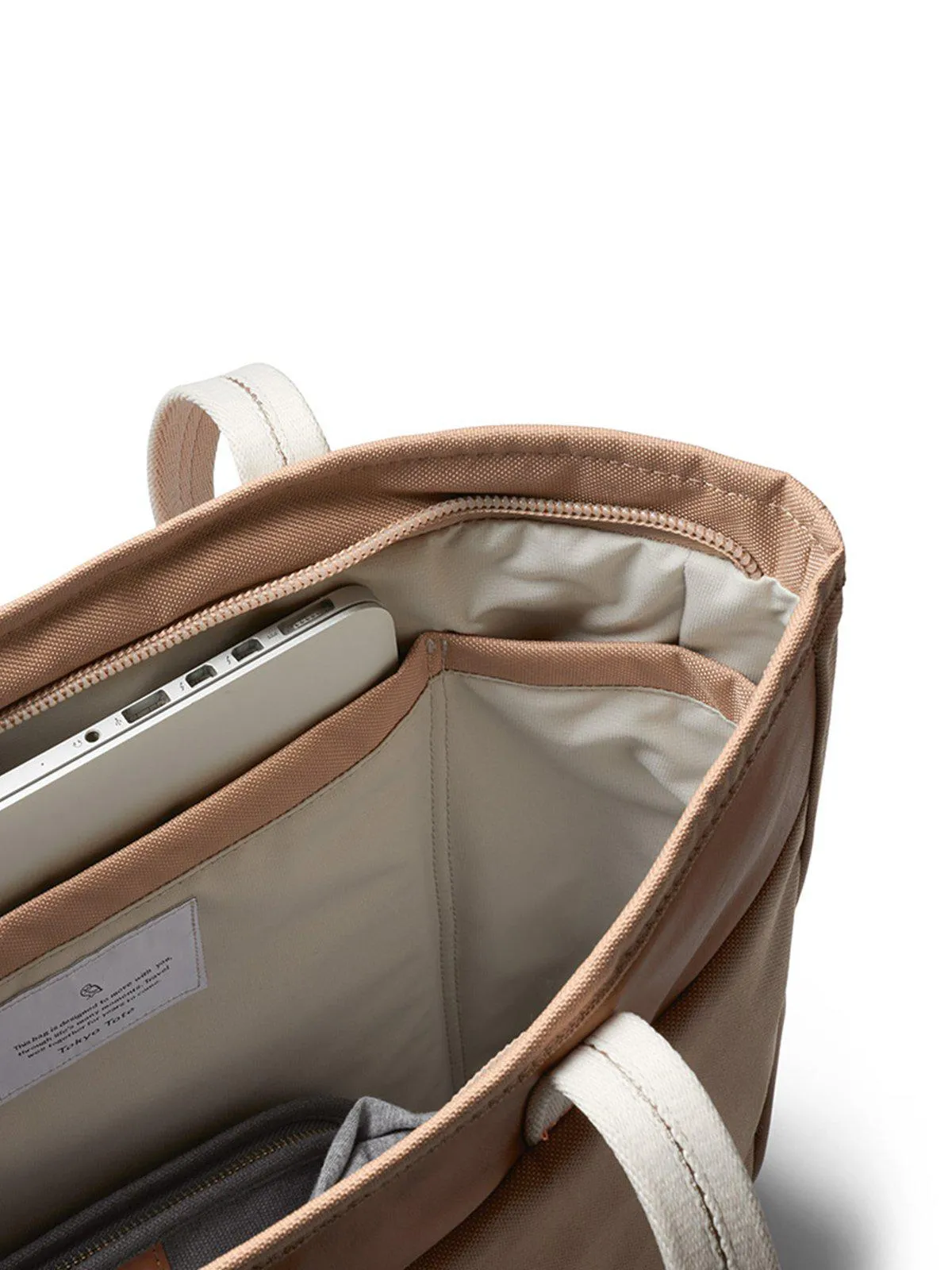 Bellroy Tokyo Tote Premium Desert