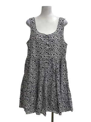 Black And White Floral Print Dress