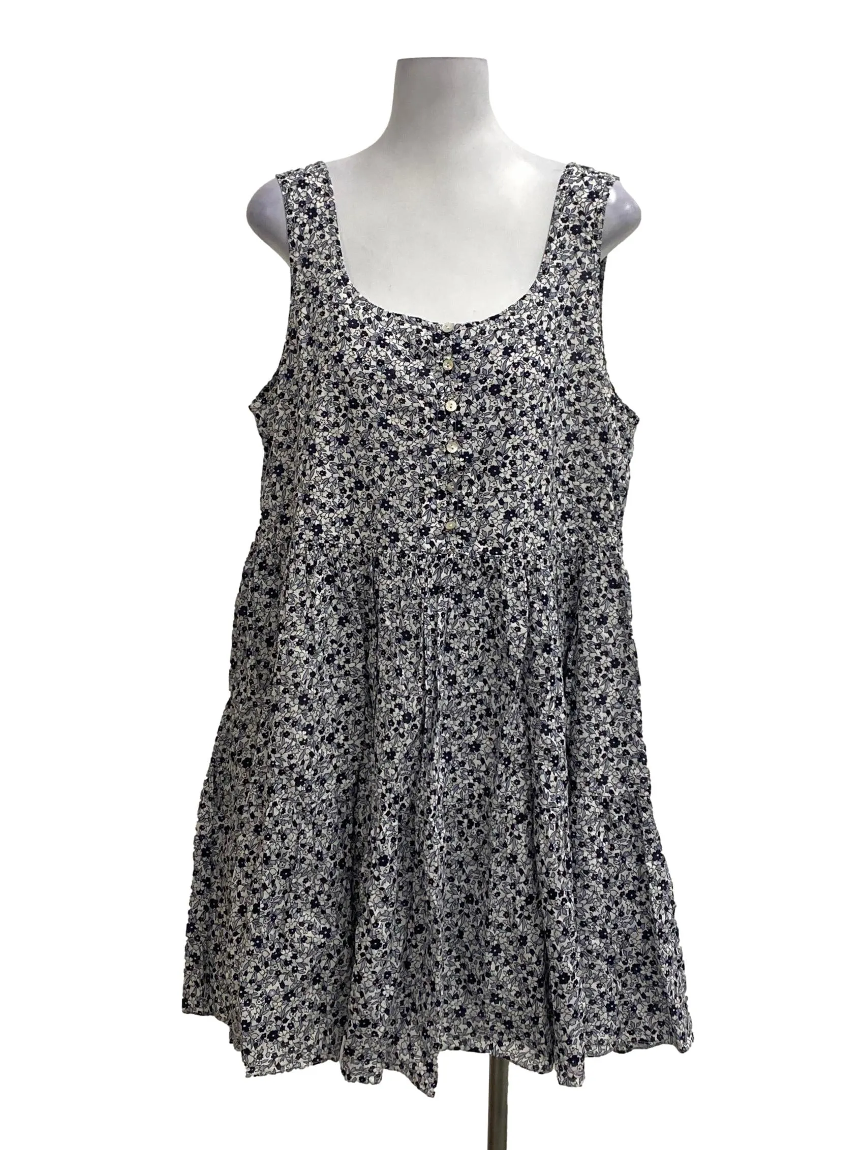 Black And White Floral Print Dress