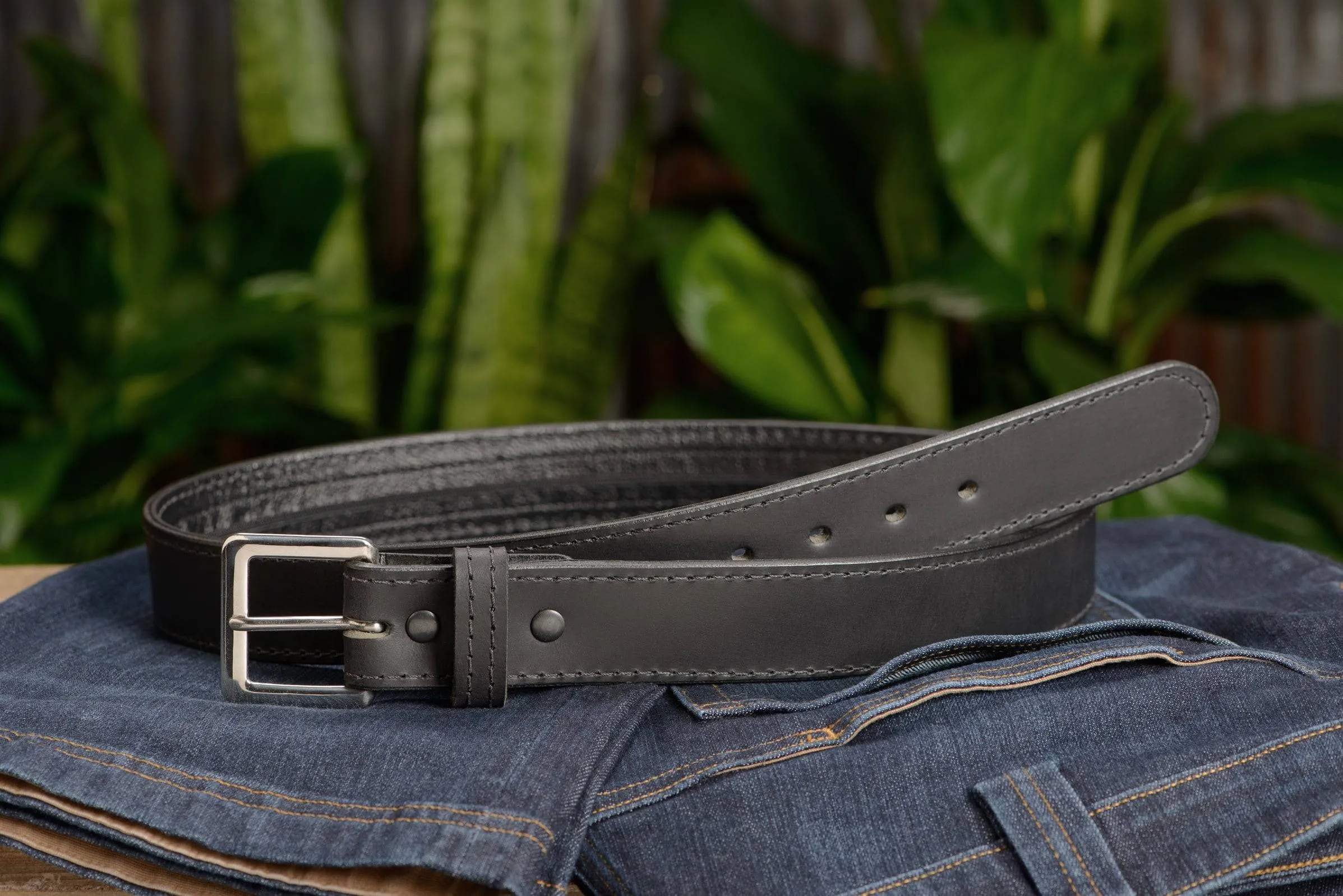 Black English Bridle Leather Money Belt With 25" Zipper