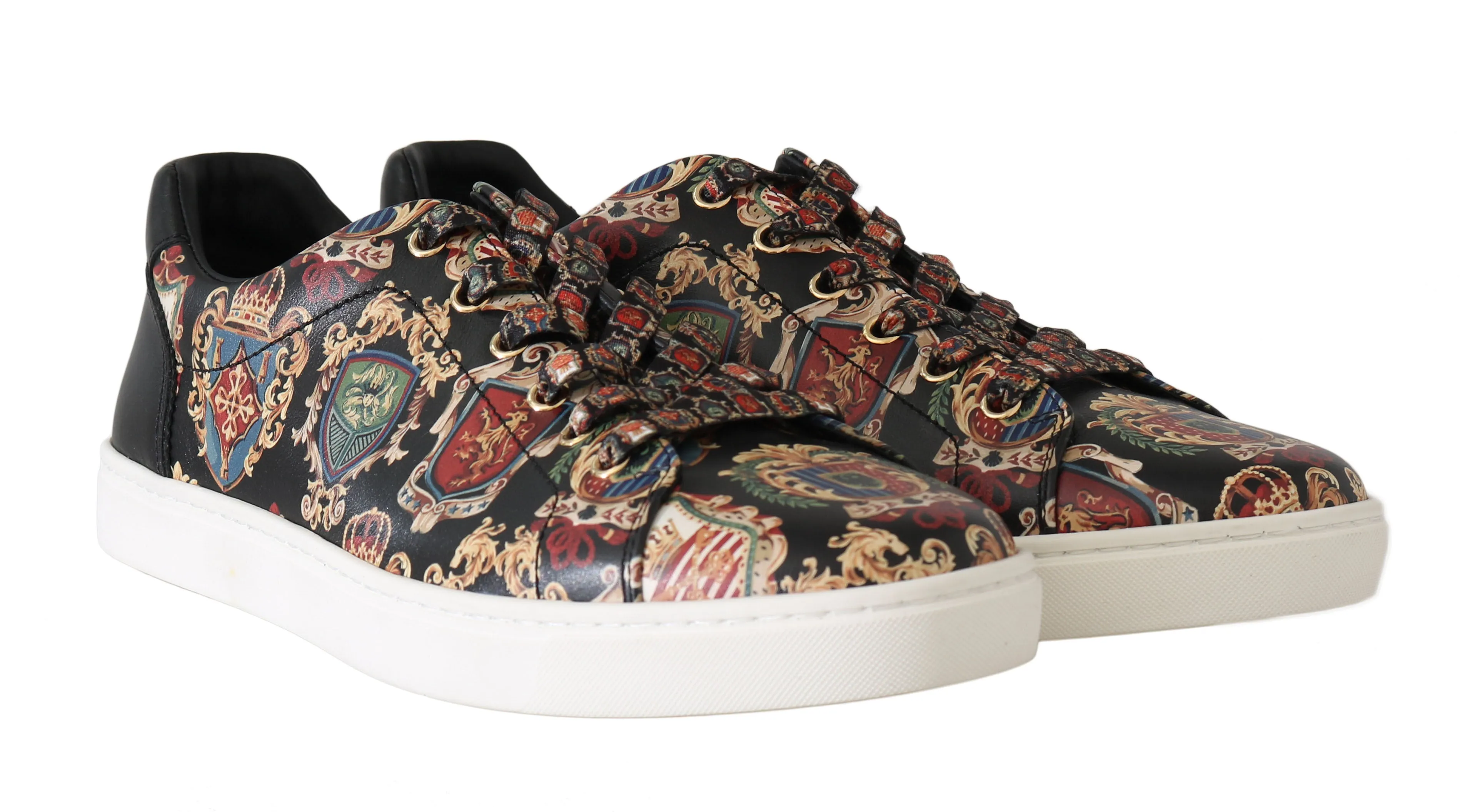 Black Knight King Shield Print Leather Sneakers