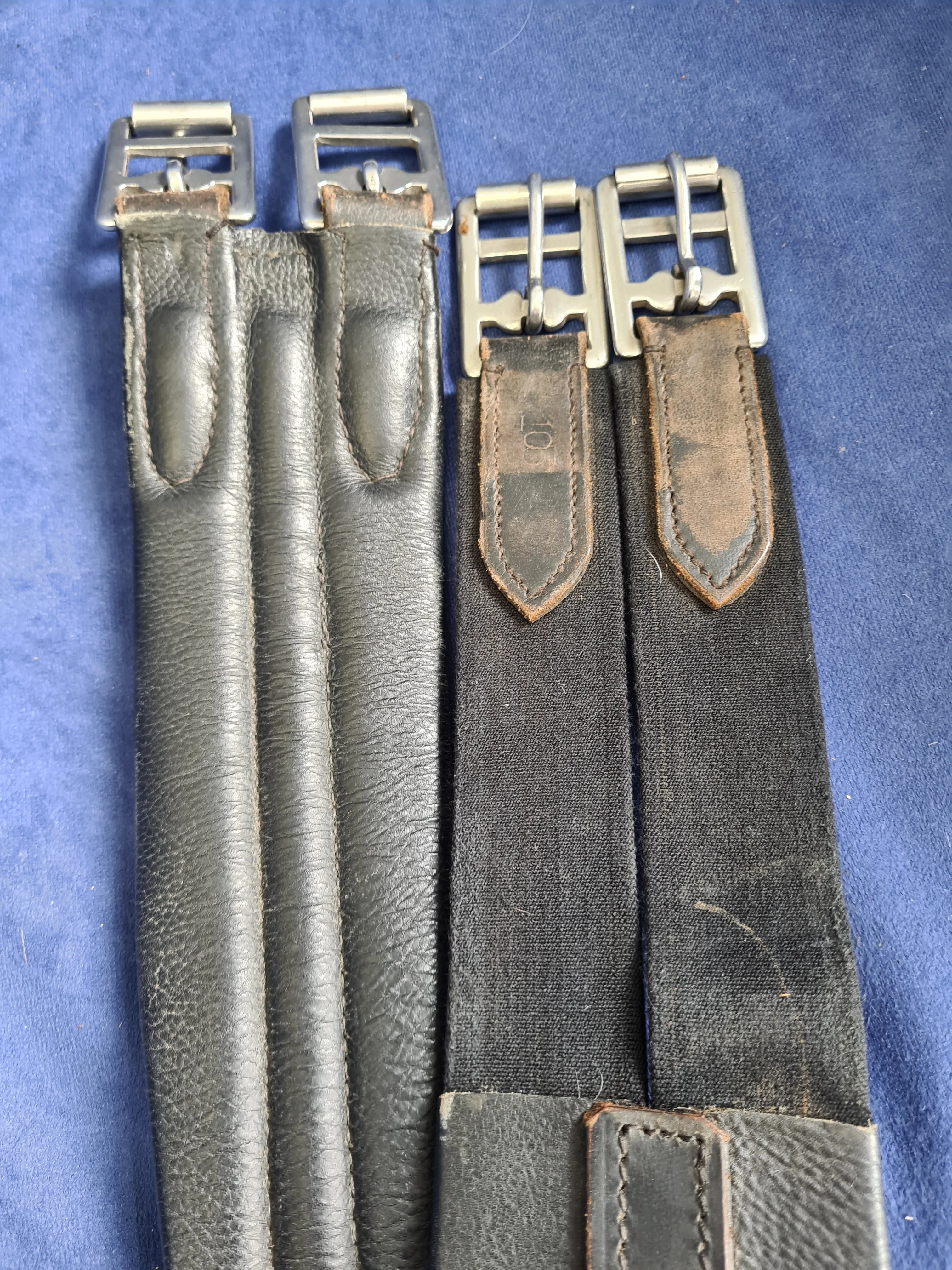 Black leather comfort girth 40"