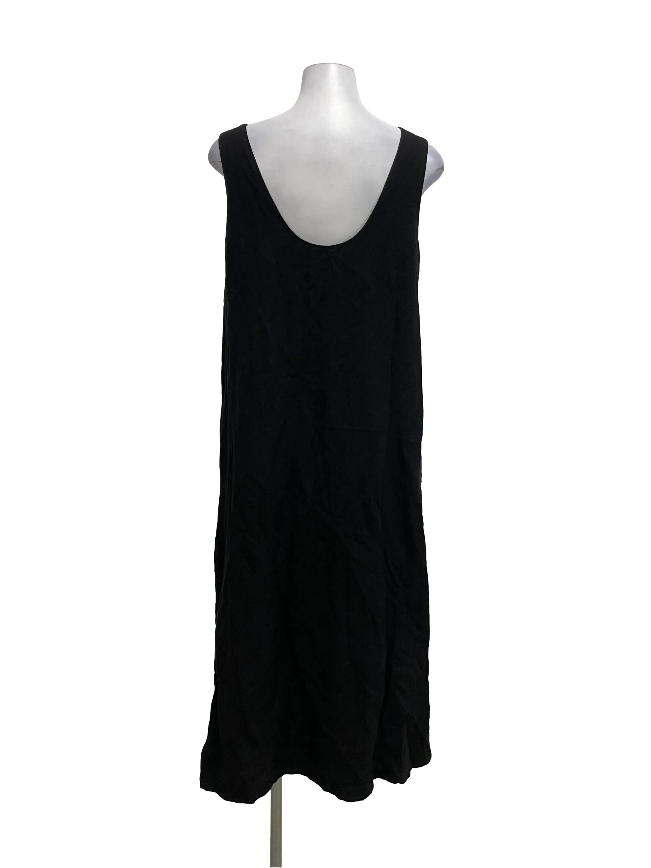 Black Textured Round Neck Dress OSN