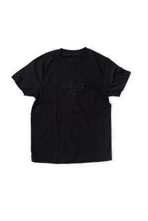 BLKLNE TEE