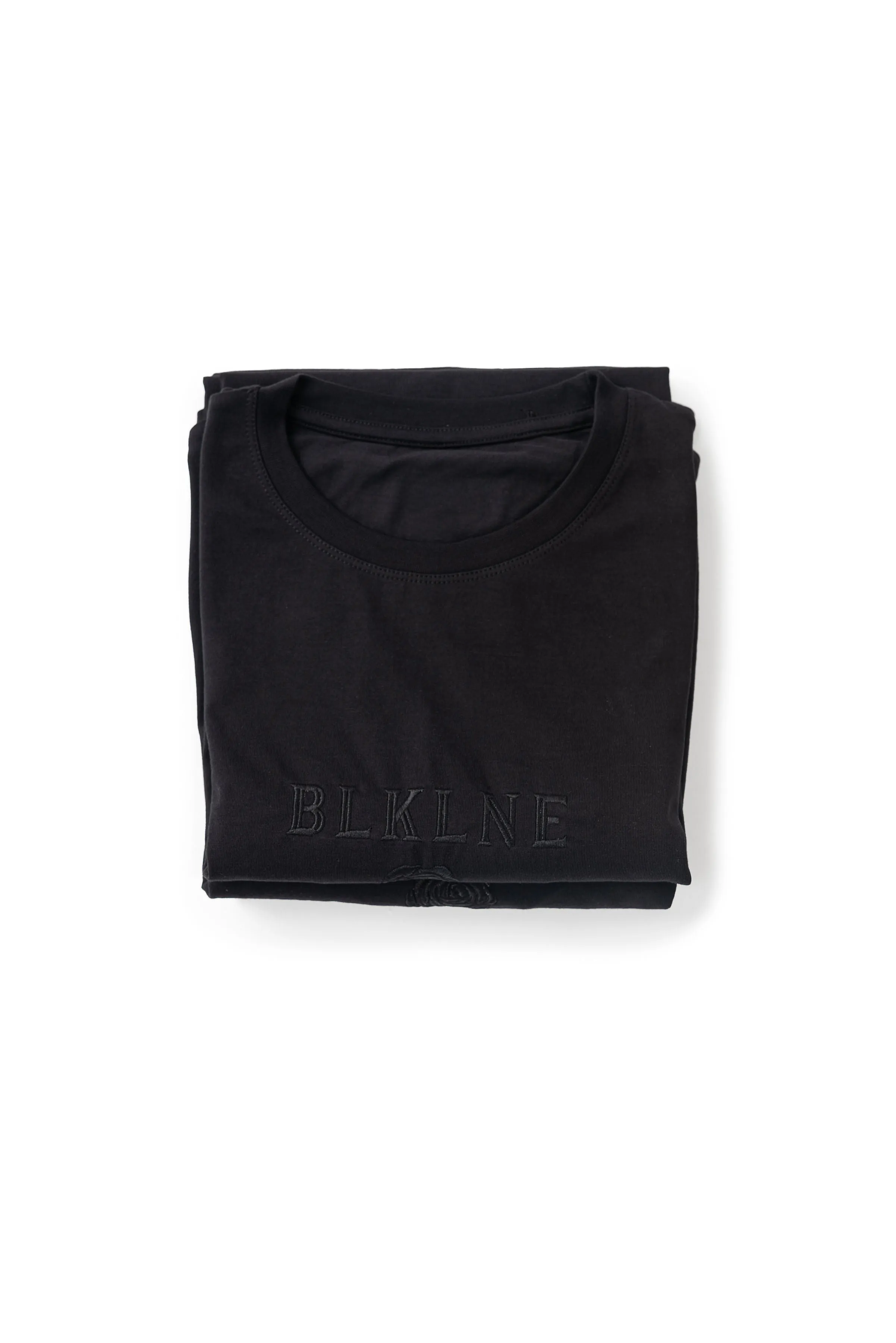 BLKLNE TEE